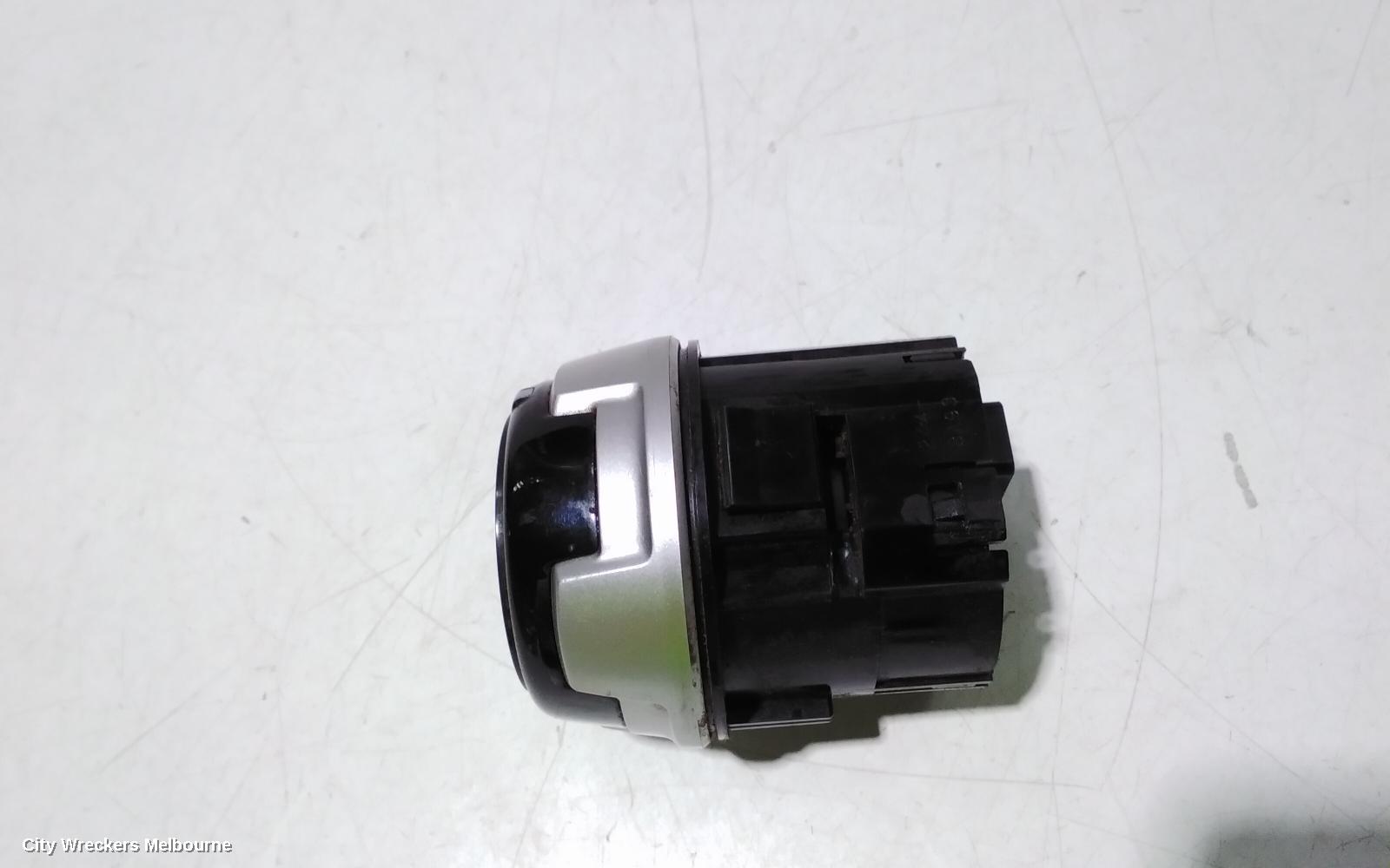 MITSUBISHI TRITON, 4WD SWITCH, EASY SELECT, MQ-MR, 03/2015 - 10/2023, 4WD SWITCH: 97918 - Image 3