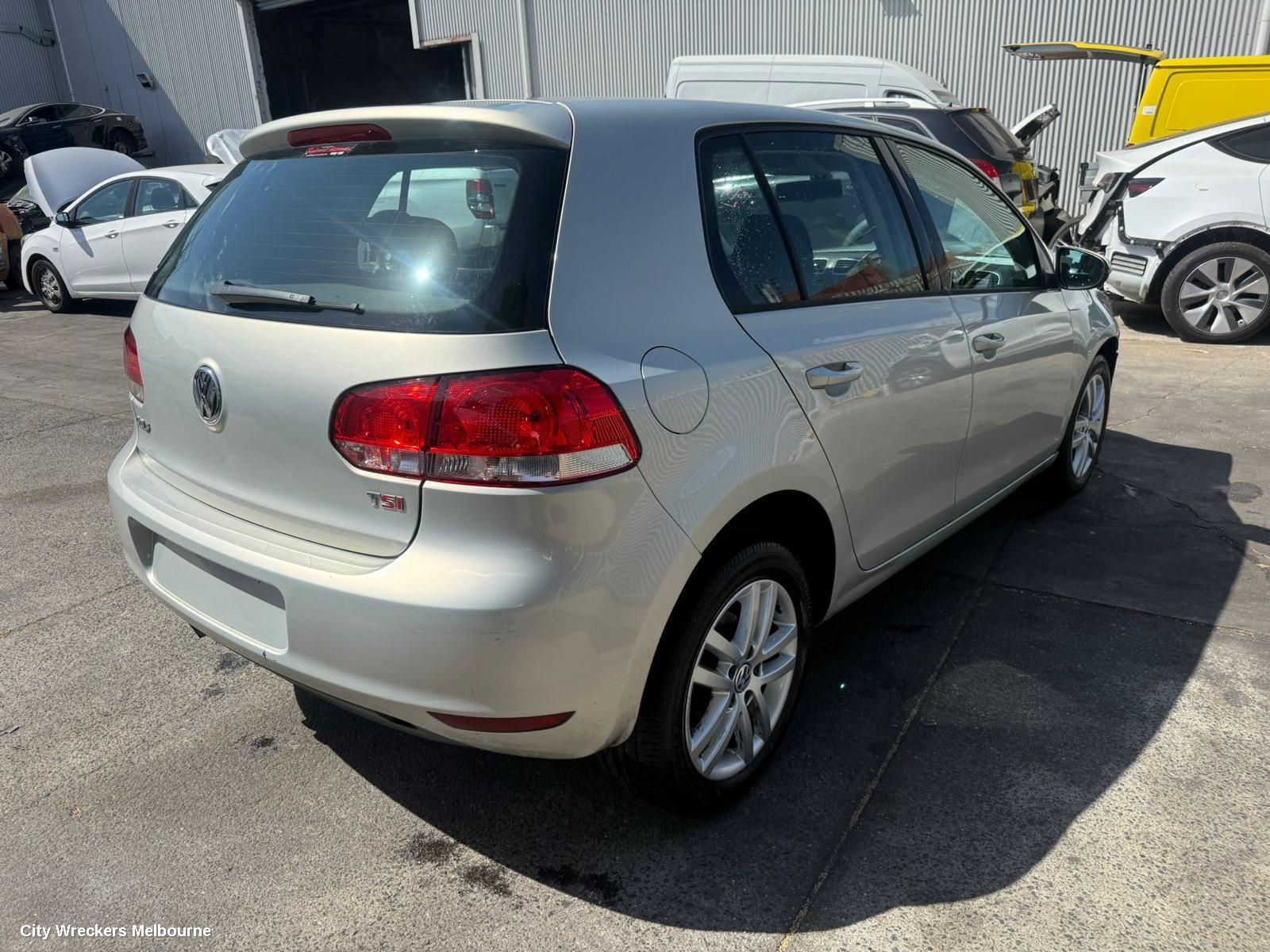 VOLKSWAGEN GOLF RIGHT DOOR MIRROR, GEN 6, HATCH, MANUAL FOLD, NON MEMORY TYPE (6XN), 6 WIRE, 10/2008 - 03/2013 - Image 2