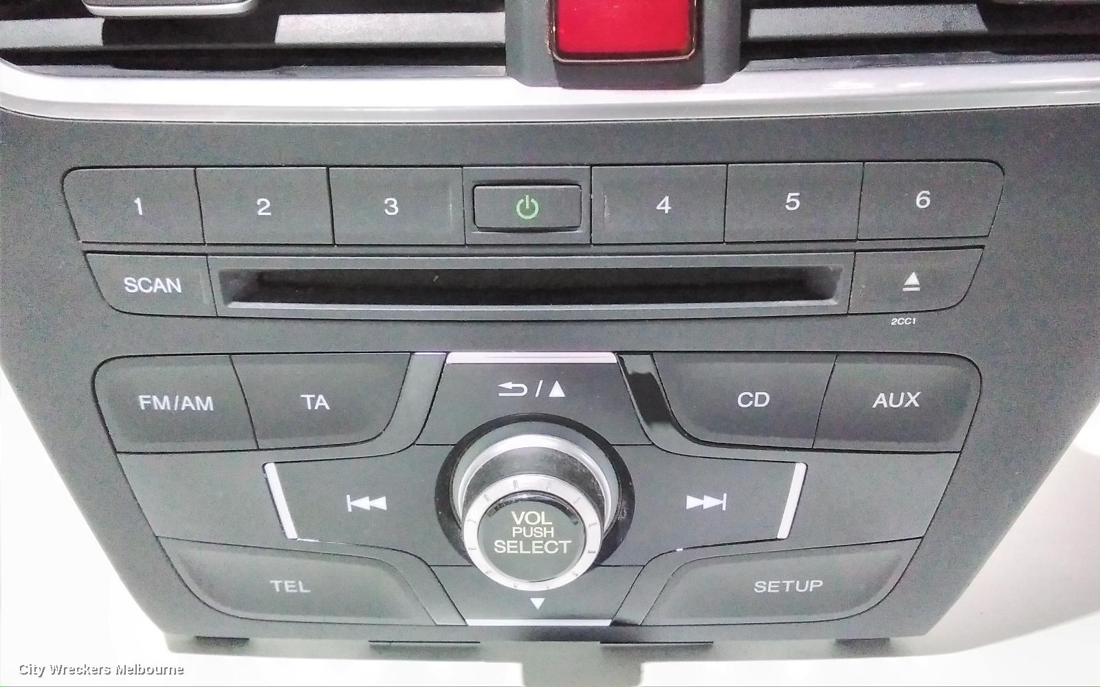 HONDA CIVIC RADIO/CD/DVD/SAT/TV, CONTROL/HEAD UNIT, 9TH GEN, HATCH, PREMIUM AUDIO SYSTEM TYPE, 02/2012 - 03/2015 - Image 2