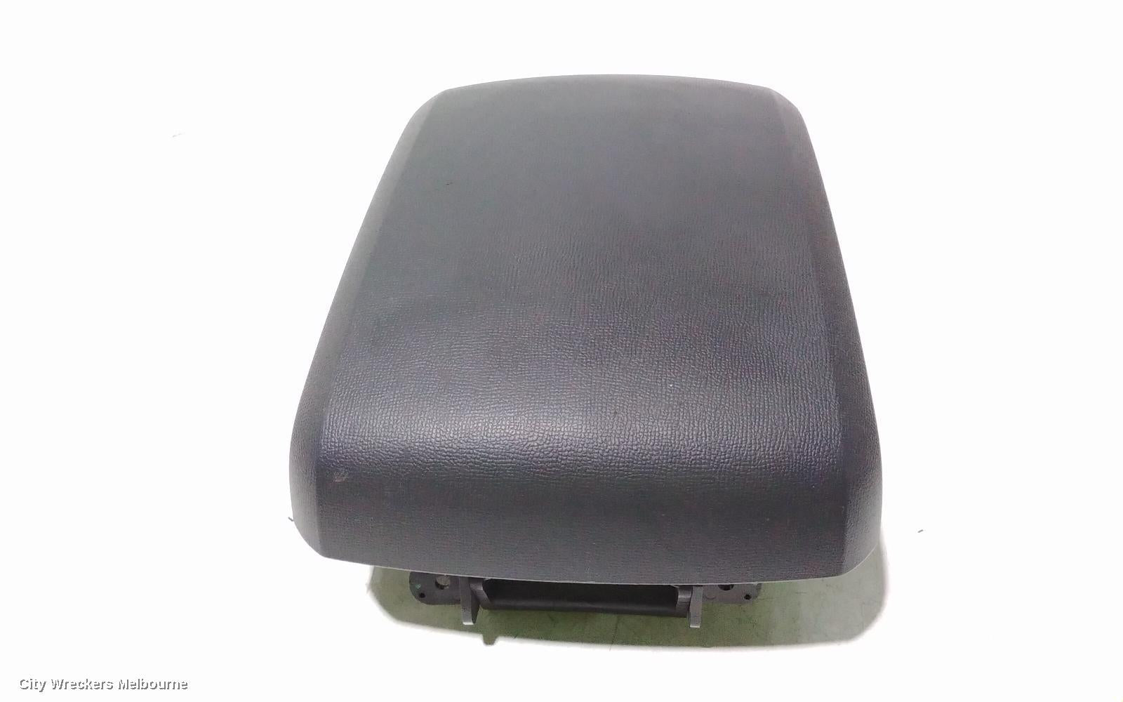 HOLDEN COLORADO CONSOLE, RG, CENTRE CONSOLE LID ONLY, PLASTIC, BLACK, 06/2012 - 12/2020 - Image 2
