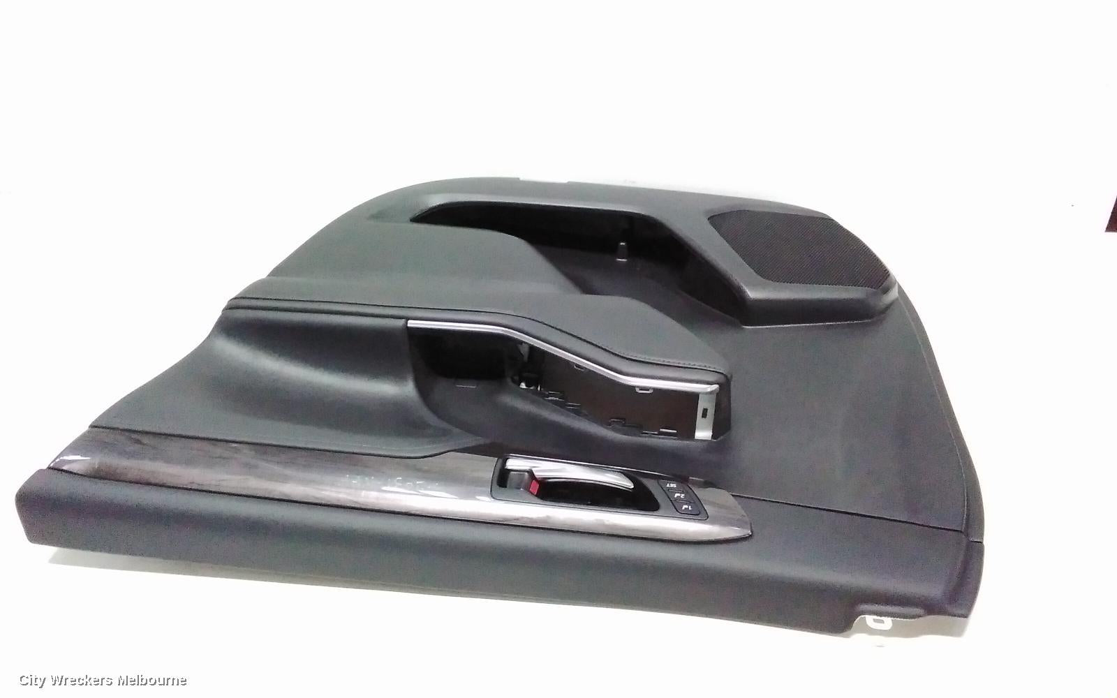 TOYOTA KLUGER DOOR TRIM, RH FRONT, XU70 SERIES, GRANDE, LEATHER, BLACK, 03/2021 ONWARDS - Image 2