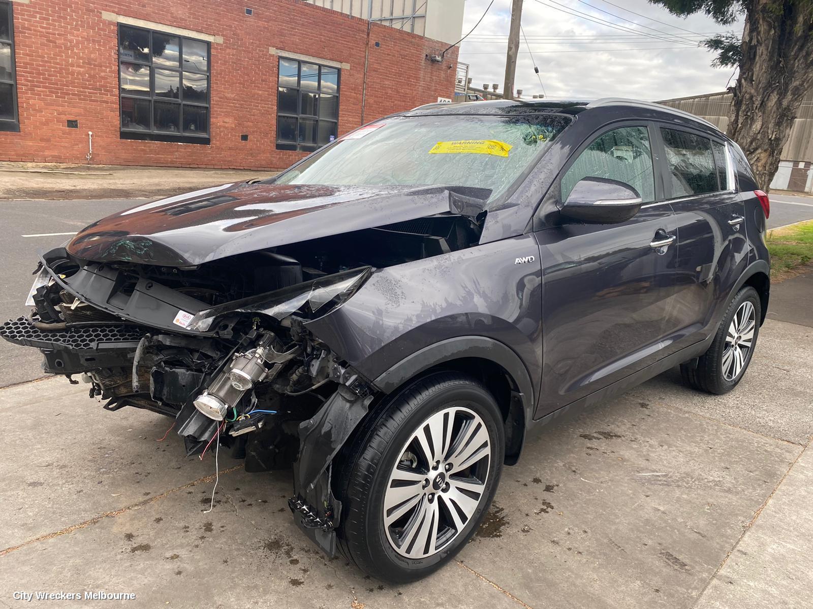 KIA SPORTAGE RIGHT GUARD, SL, NON REPEATER LAMP TYPE, 05/2010 - 10/2015 - Image 3