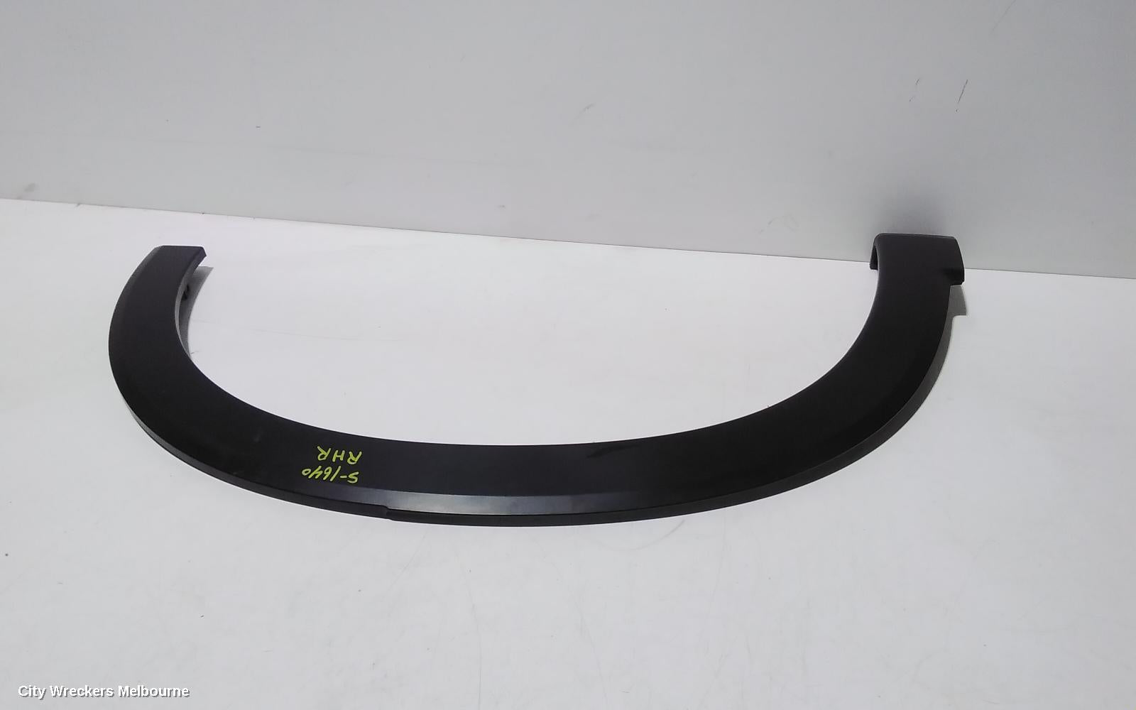HONDA HRV WHEEL ARCH FLARE, RH REAR, RU5, 12/2014 - 10/2021 - Image 1