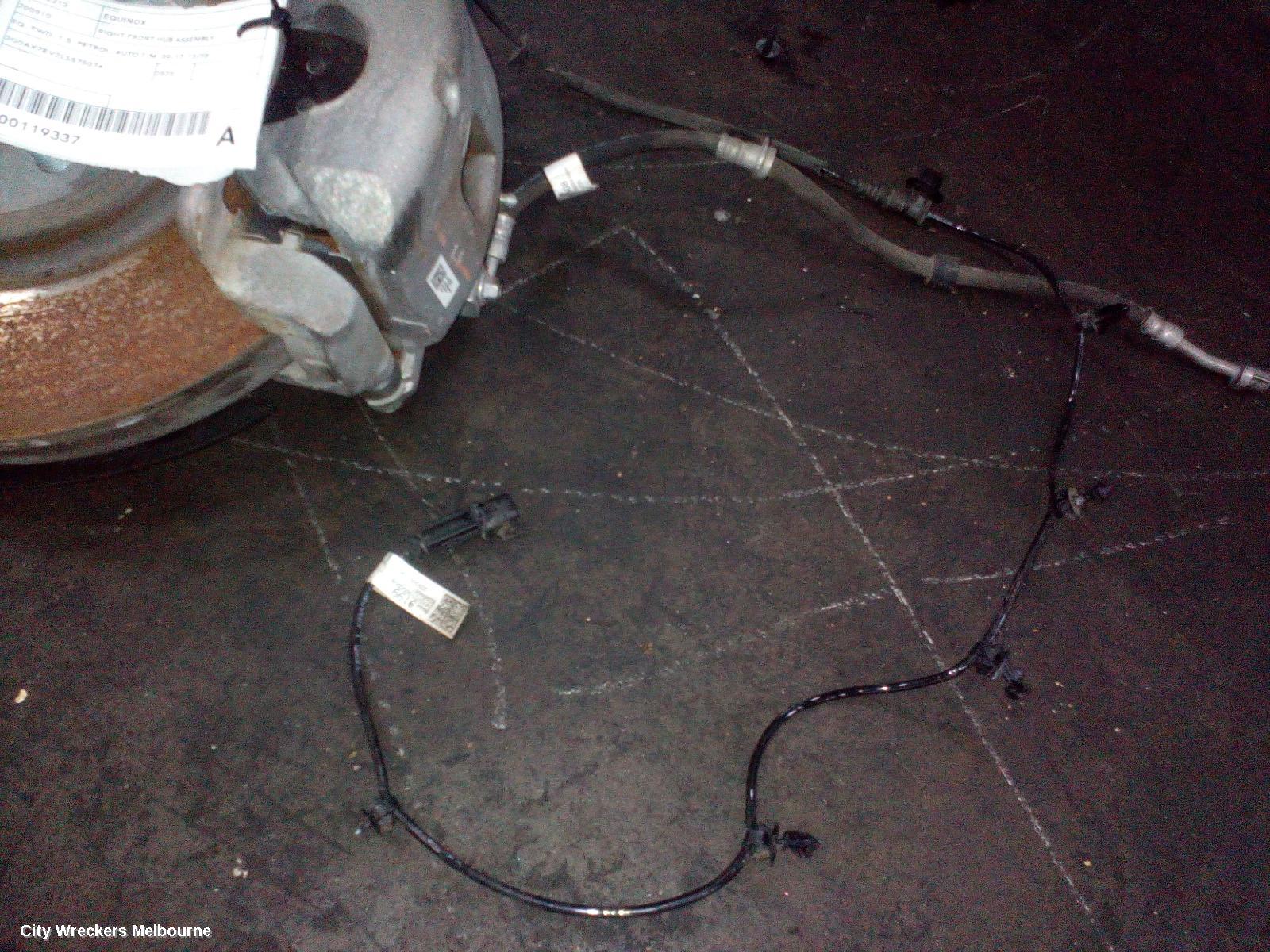 HOLDEN EQUINOX RIGHT FRONT HUB ASSEMBLY, EQ, FWD, 1.5, PETROL, AUTO T/M, 09/2017 - 12/2020 - Image 3