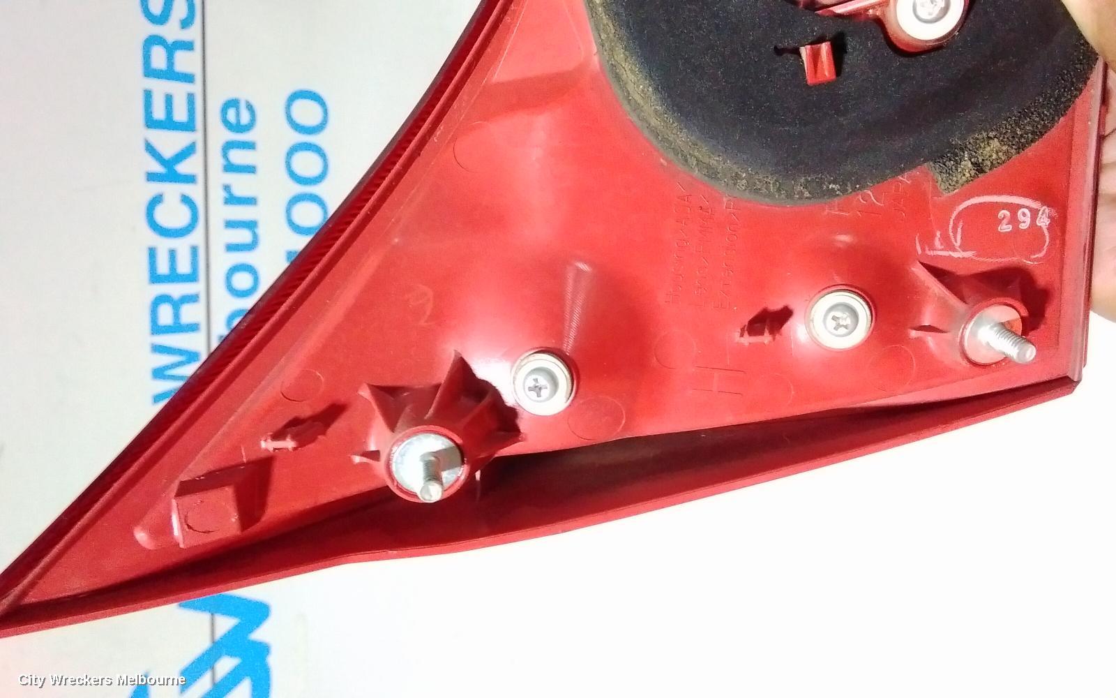 TOYOTA COROLLA REAR GARNISH, TAILGATE LAMP (RH SIDE), ZRE182R, HATCH, 10/2012 - 03/2015 - Image 3