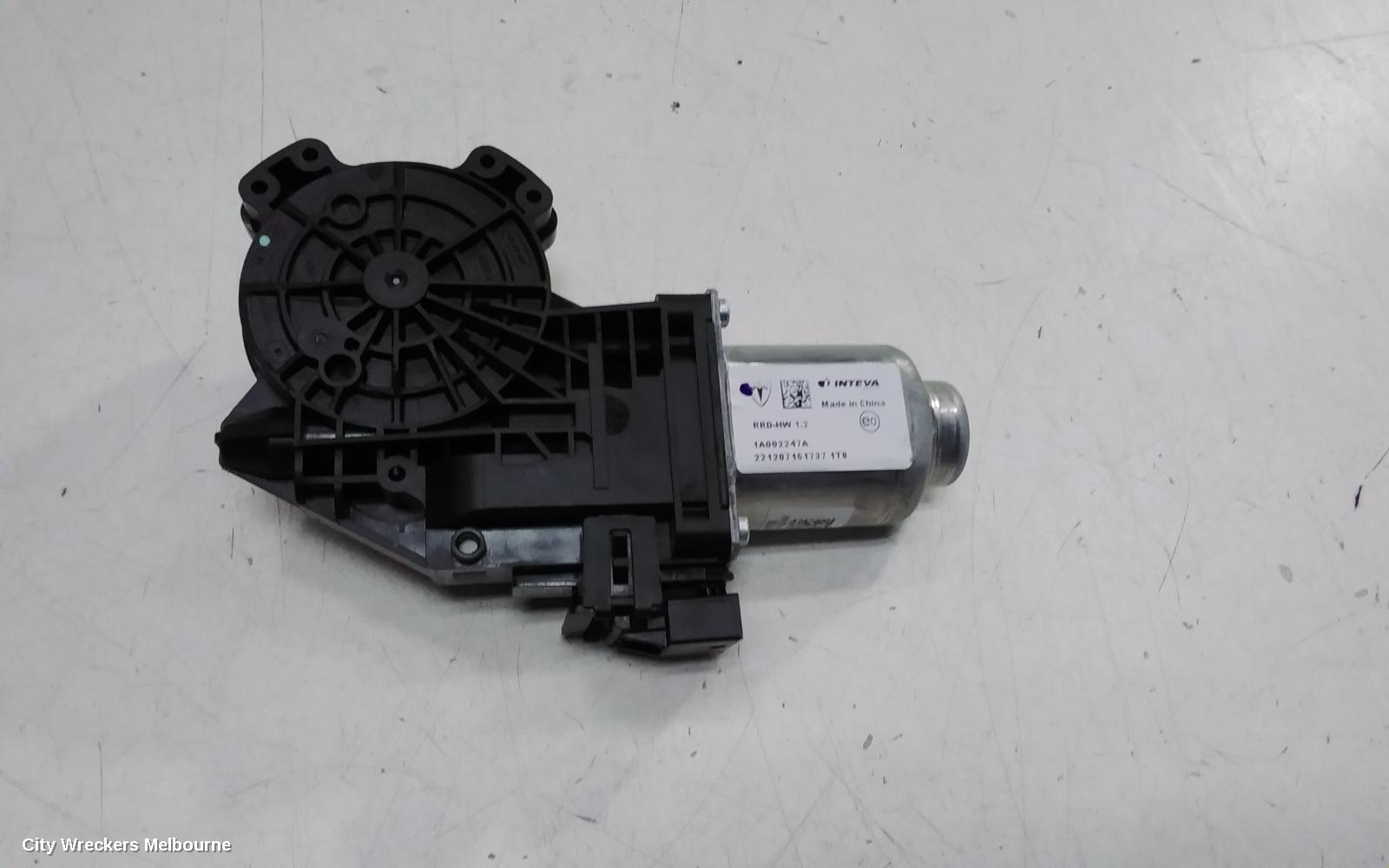 TESLA MODEL 3 RIGHT REAR WND REG/MOTOR, 1ST GEN, 06/2019 ONWARDS - Image 3