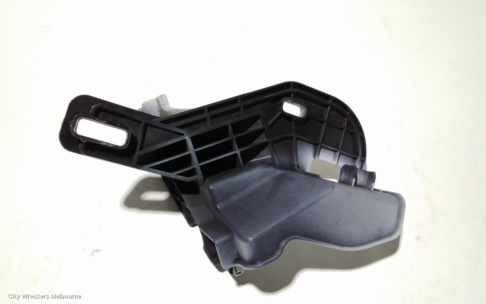 LAND ROVER RANGEROVER EVOQUE, L538, 11/2011 - 01/2019, RHF  MOUNTING BRACKET BJ32-16A142-AA: 87060 - Image 2