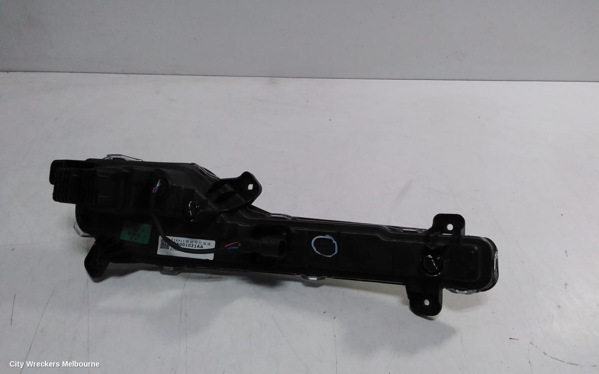 CHERY TIGGO 7 RIGHT INDICATOR/FOG/SIDE, T32, DAYTIME RUNNING LAMP, 05/2023 ONWARDS - Image 3