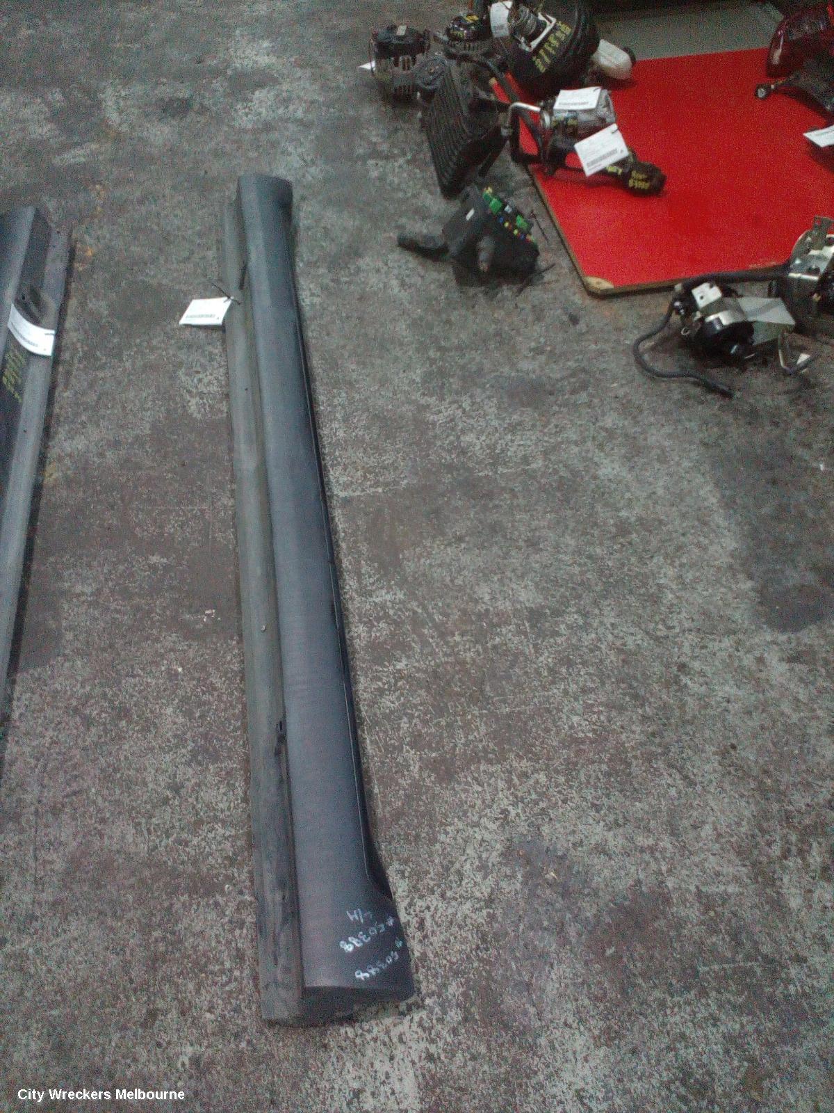 PEUGEOT 4007 SIDE STEP/SKIRT, LH SIDE, 10/2009 - 08/2013 - Image 1