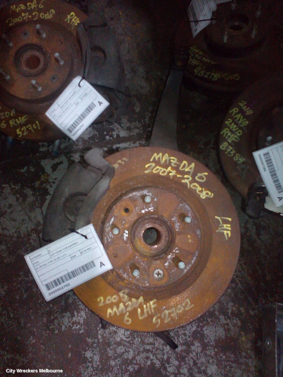 MAZDA 6 RIGHT FRONT HUB ASSEMBLY, GH, PETROL TYPE, 02/2008 - 11/2012 - Image 1