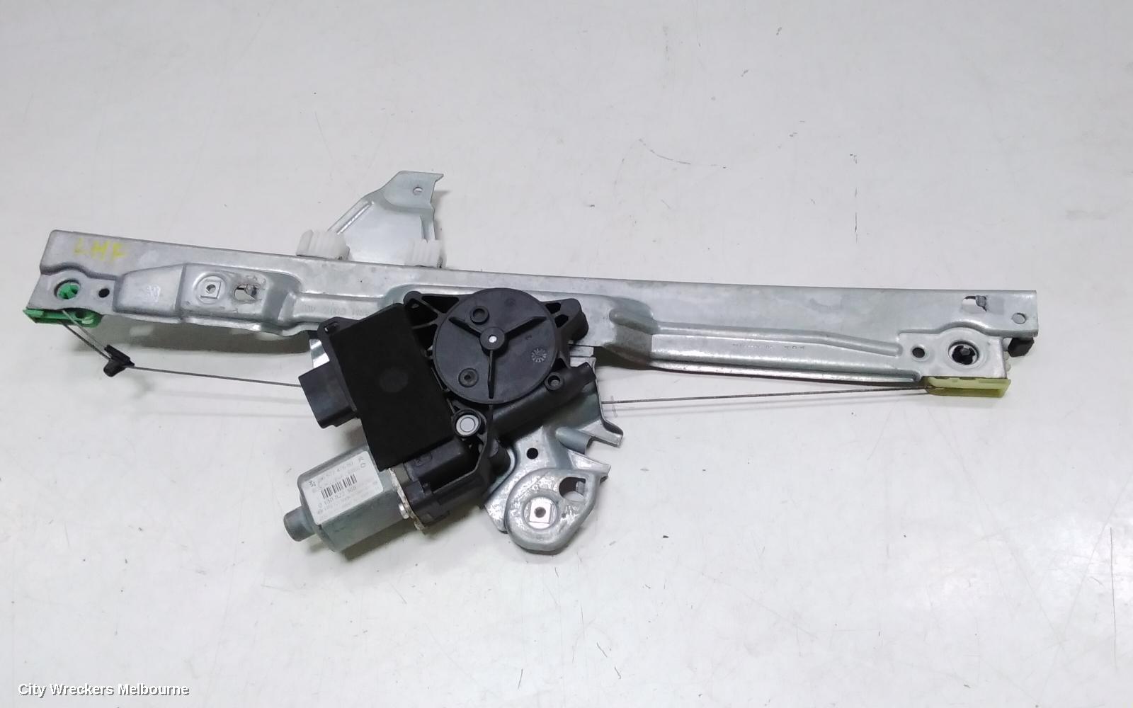 PEUGEOT 308 LEFT FRONT WINDOW REG/MOTOR, T7, HATCH/WAGON, 09/2007 - 12/2013 - Image 3