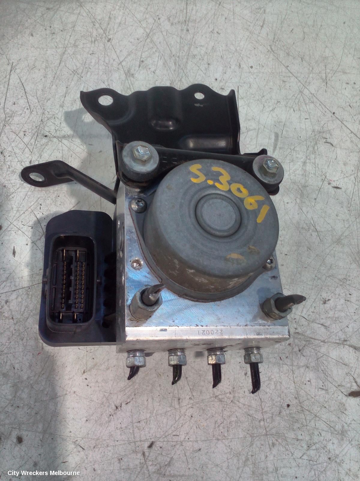 TOYOTA YARIS ABS PUMP/MODULATOR, 3DR/5DR HATCH, NCP13#, 08/2011 - 01/2020 - Image 3