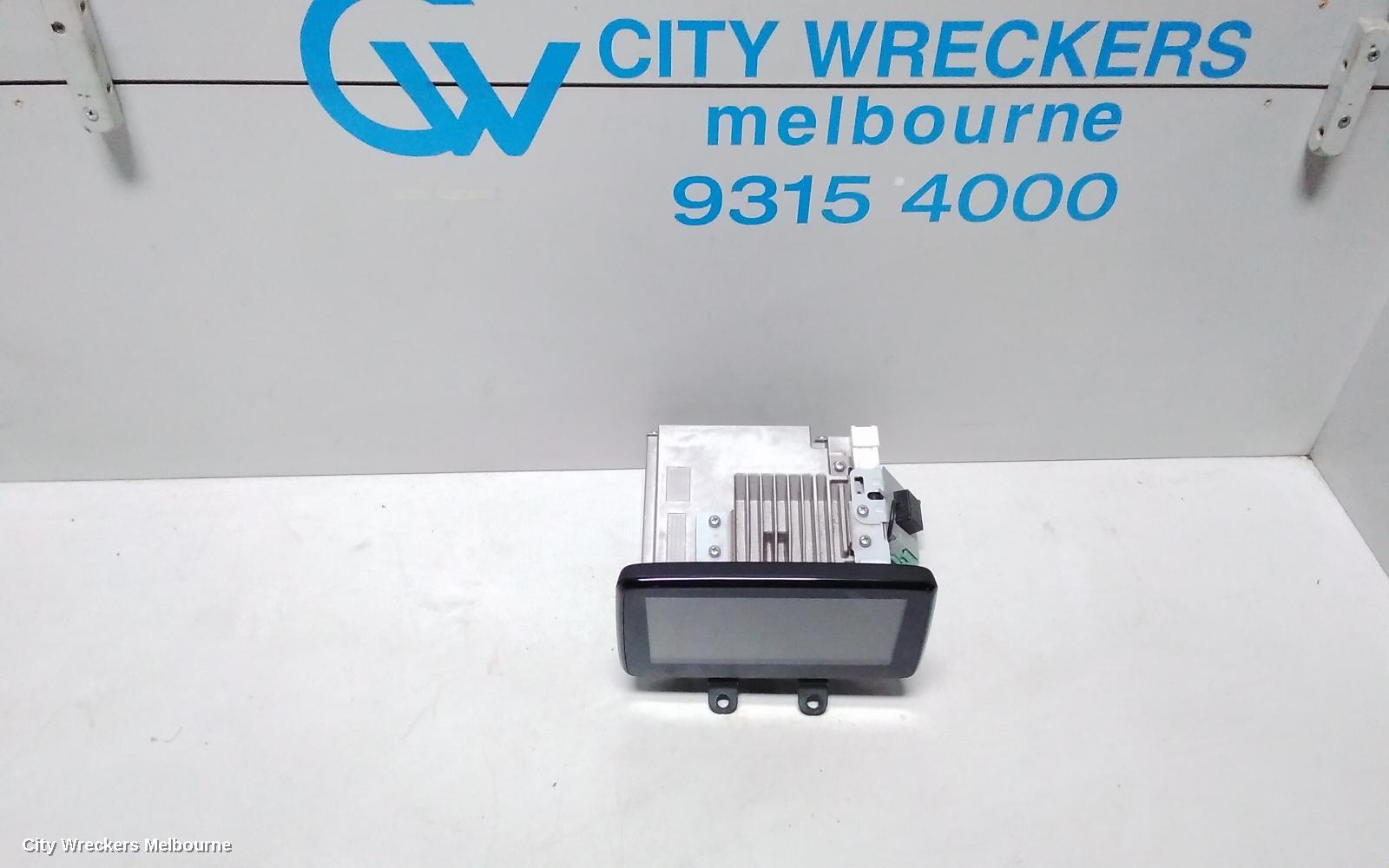 MAZDA CX3 RADIO/CD/DVD/SAT/TV, DISPLAY UNIT, 7IN TOUCHSCREEN, DK, 03/2015 - 02/2022 - Image 1