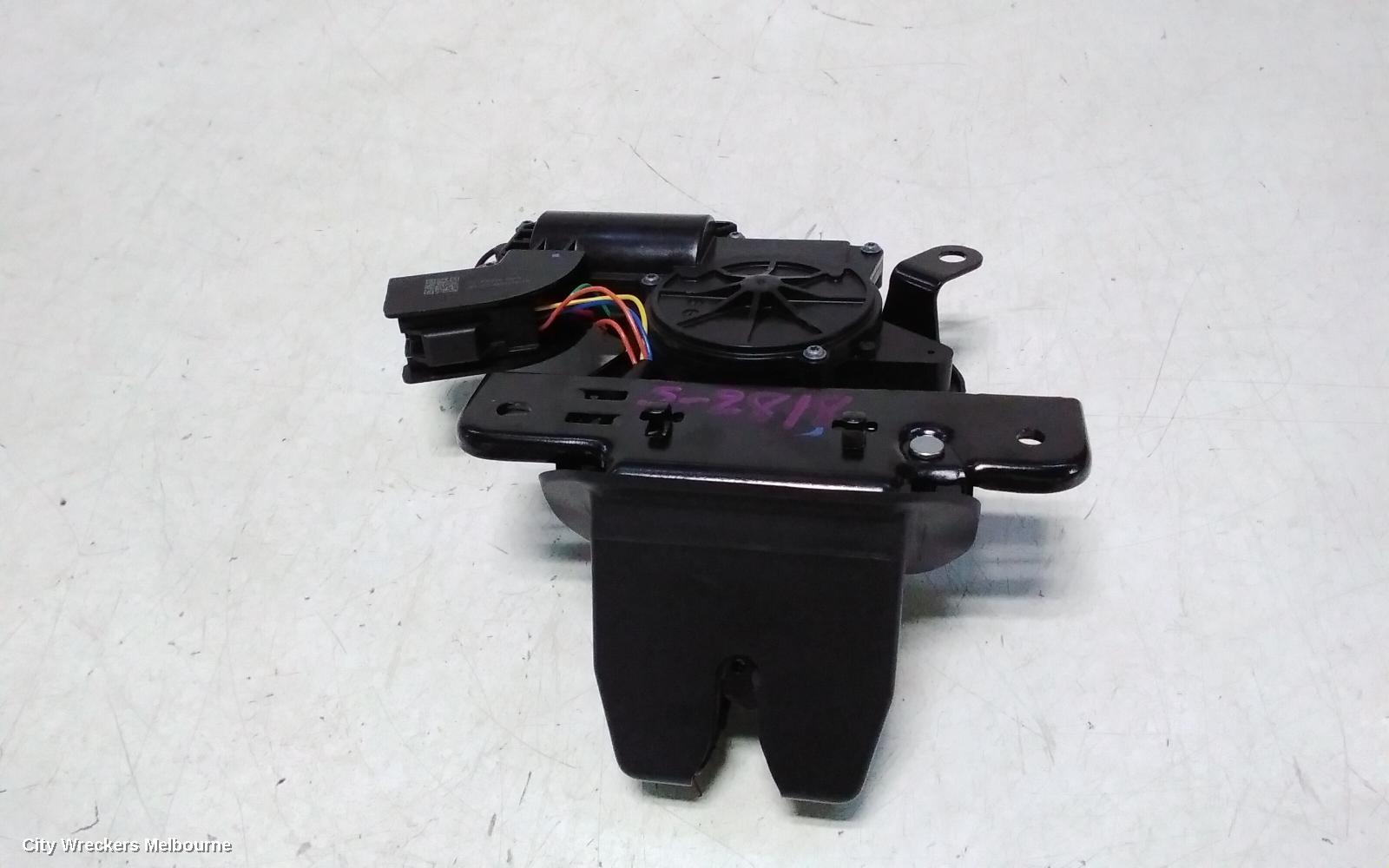 TESLA MODEL Y DOOR/BOOT/GATE LOCK, 1ST GEN, TAILGATE LOCK, 03/2022 ONWARDS - Image 2