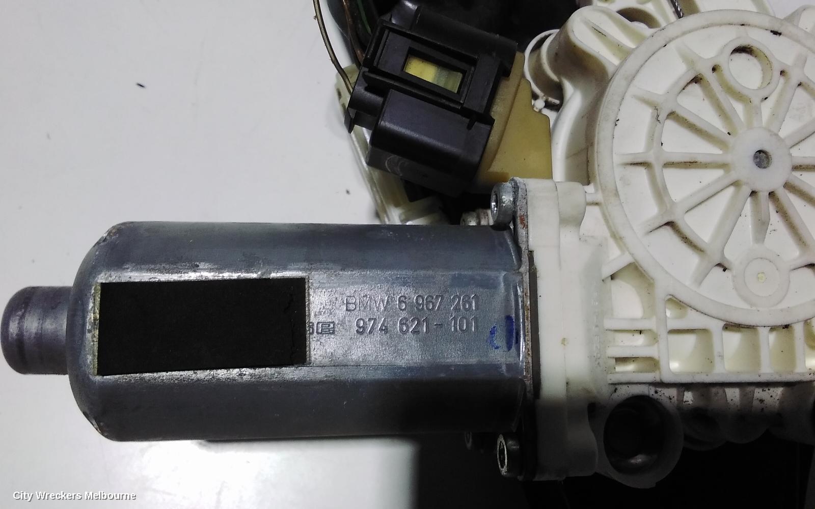 BMW X5 LEFT FRONT WINDOW REG/MOTOR, E70, POWER, 03/2007 - 08/2013 - Image 3