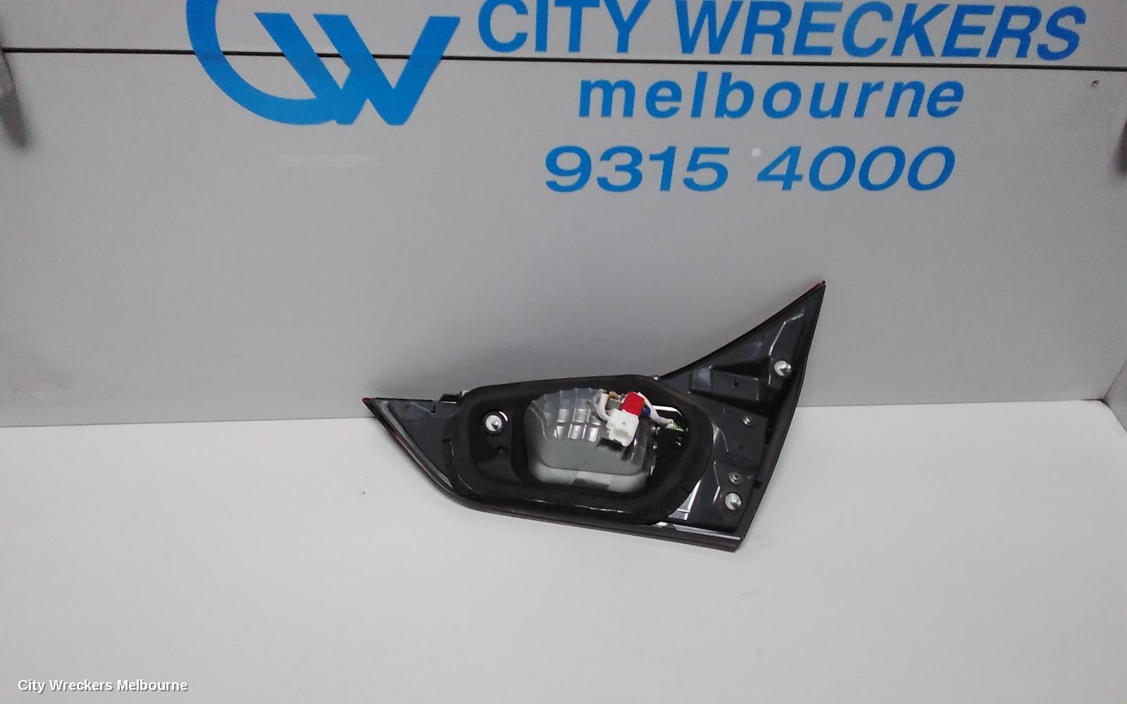 TOYOTA COROLLA REAR GARNISH, TAILGATE LAMP (LH SIDE), ZRE182R/ZWE186R, HATCH, 03/2015 - 06/2018 - Image 3