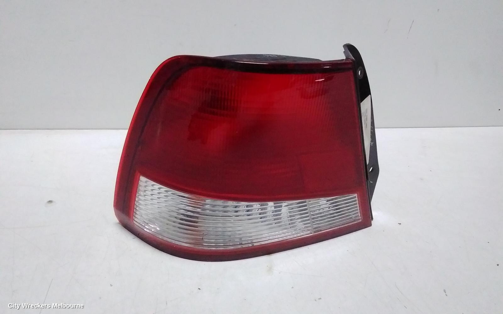 HYUNDAI ACCENT LEFT TAILLIGHT, LC, 3DR/5DR HATCH, 06/2000 - 02/2003 - Image 3