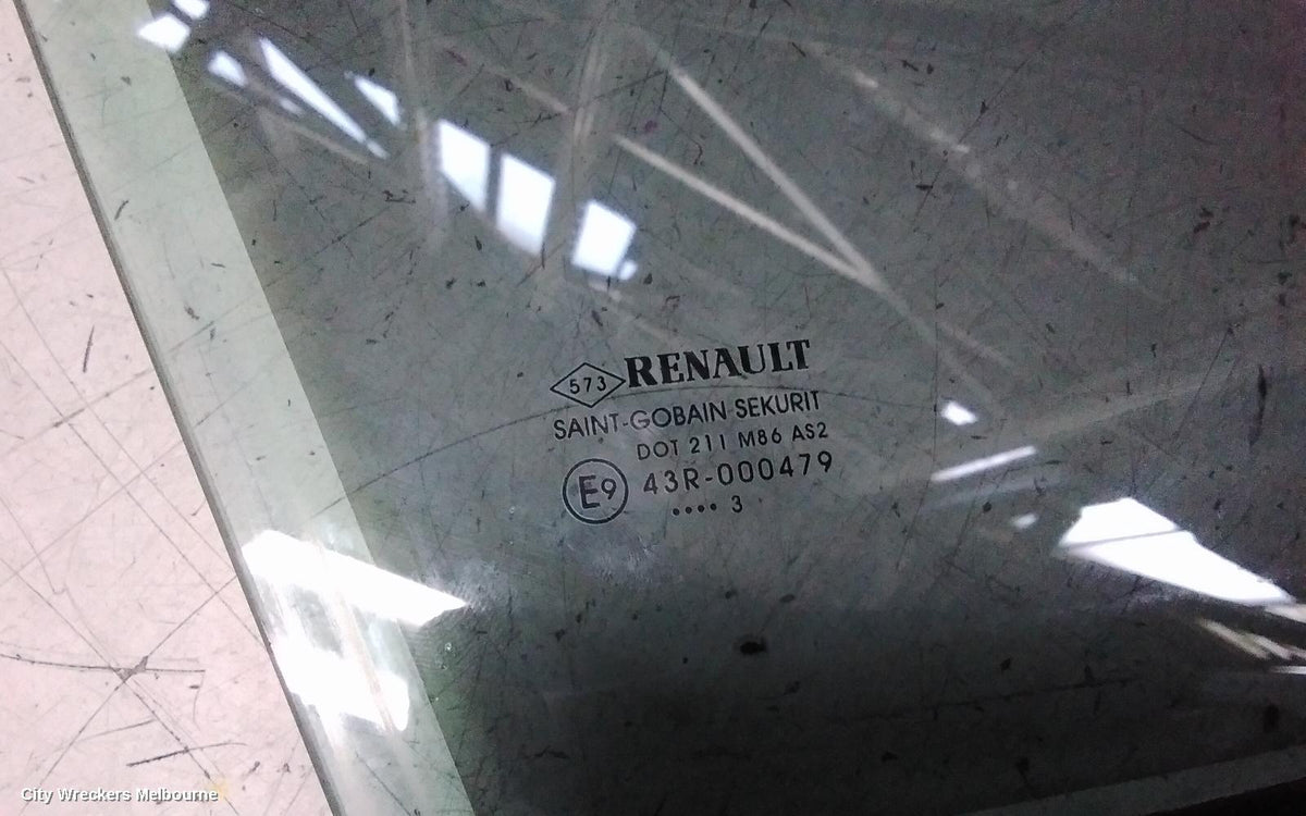 RENAULT MEGANE RIGHT FRONT DOOR WINDOW, X32/X95, 09/2010 - 05/2016 - Image 3