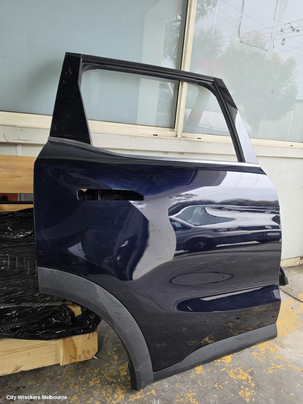 MAHINDRA XUV700 RIGHT REAR DOOR, W601, 01/2023 ONWARDS - Image 1