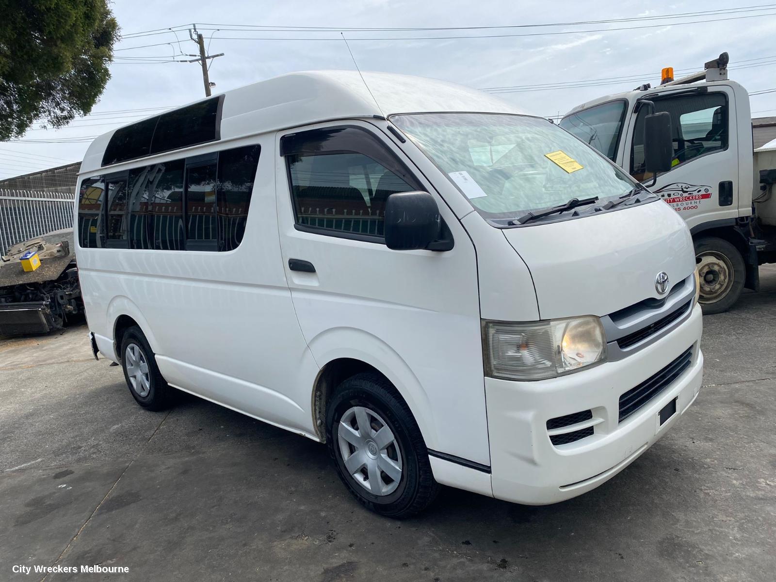 TOYOTA HIACE LEFT FRONT DOOR, TRH/KDH, W/ POWER WINDOW TYPE, 03/2005 - 04/2019 - Image 2