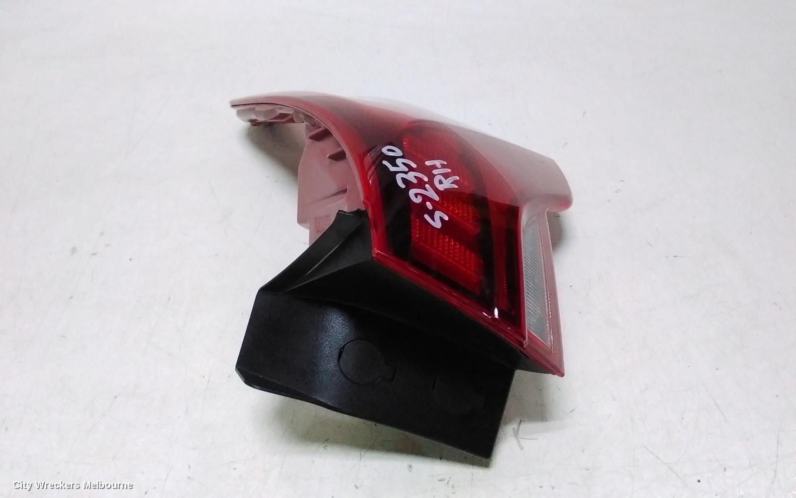 HYUNDAI SANTA FE RIGHT TAILLIGHT, IN BODY, NON LED TYPE, TM, 10/2020 ONWARDS - Image 3