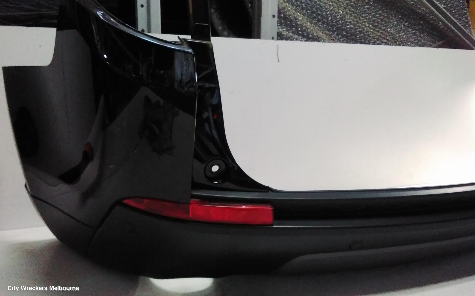 LAND ROVER DISCOVERY SPORT REAR BUMPER, BUMPER BAR (3 PIECE), NON R-DESIGN, 7 SEAT, L550, 01/2015 - 06/2019 - Image 2