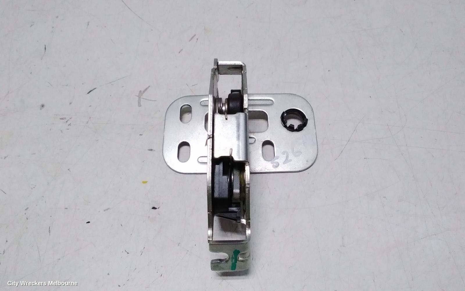 LDV DELIVER 9 DOOR/BOOT/GATE LOCK, RIGHT BARN DOOR LOCK, UPPER, 07/2020 ONWARDS - Image 2