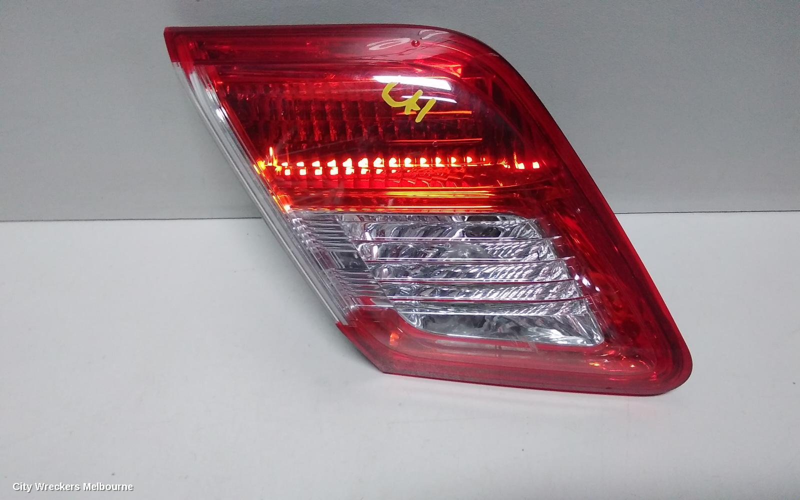 TOYOTA CAMRY REAR GARNISH, BOOTLID LAMP (LH SIDE), ACV40/SPORTIVO, 06/2006 - 06/2009 - Image 2