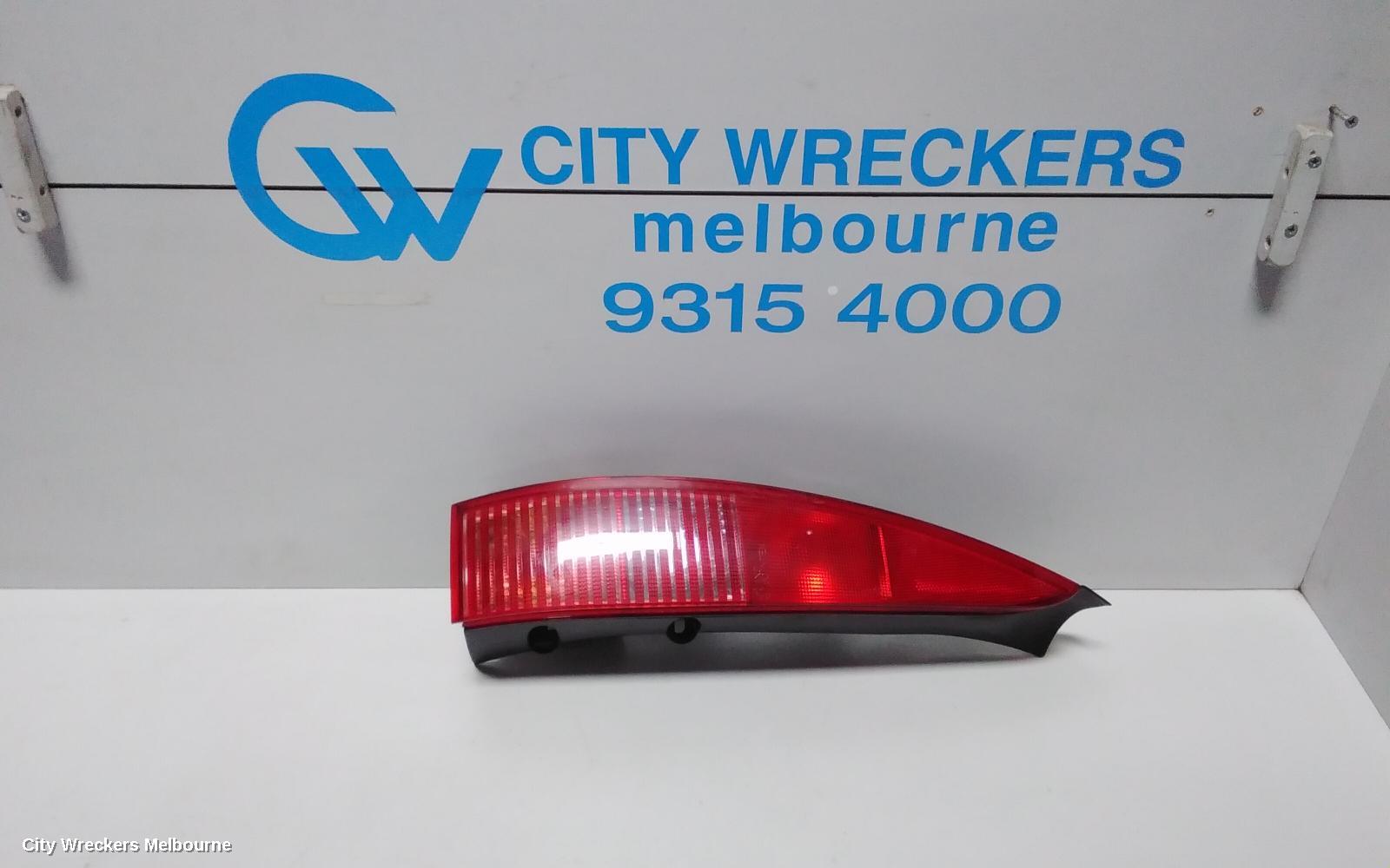 CITROEN C5 RIGHT TAILLIGHT, WAGON, LOWER LIGHT, 06/2001 - 08/2008 - Image 1