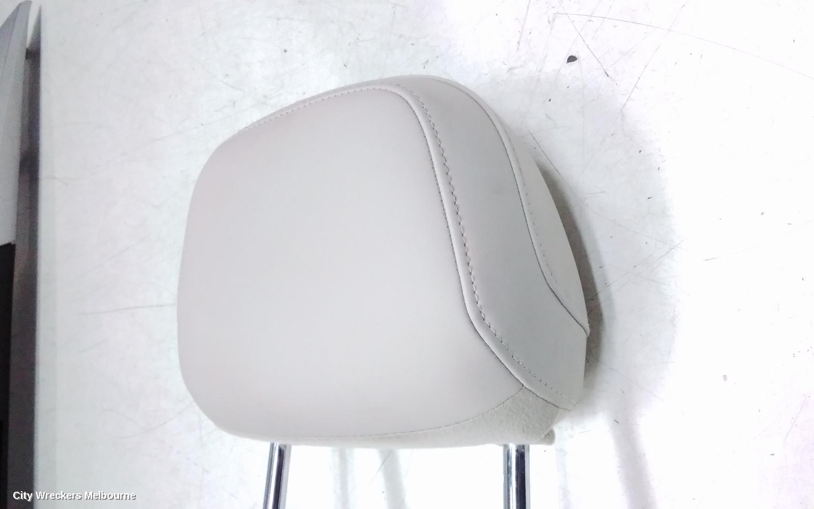 MAHINDRA XUV700 HEADREST, W601, 01/2023 ONWARDS - Image 2
