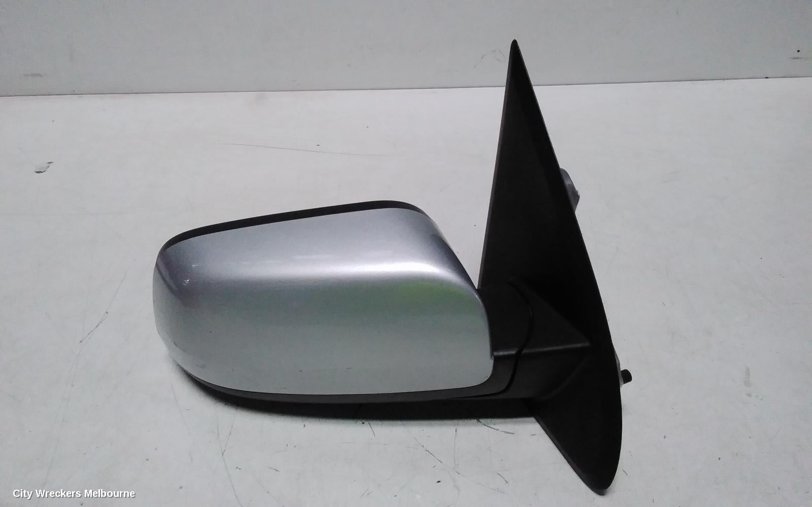 FORD TERRITORY RIGHT DOOR MIRROR, SX-SY MKII, TX/TS, W/O FULL ELECTRIC SEAT, NON INDICATOR TYPE, 05/2004 - 04/2011 - Image 2