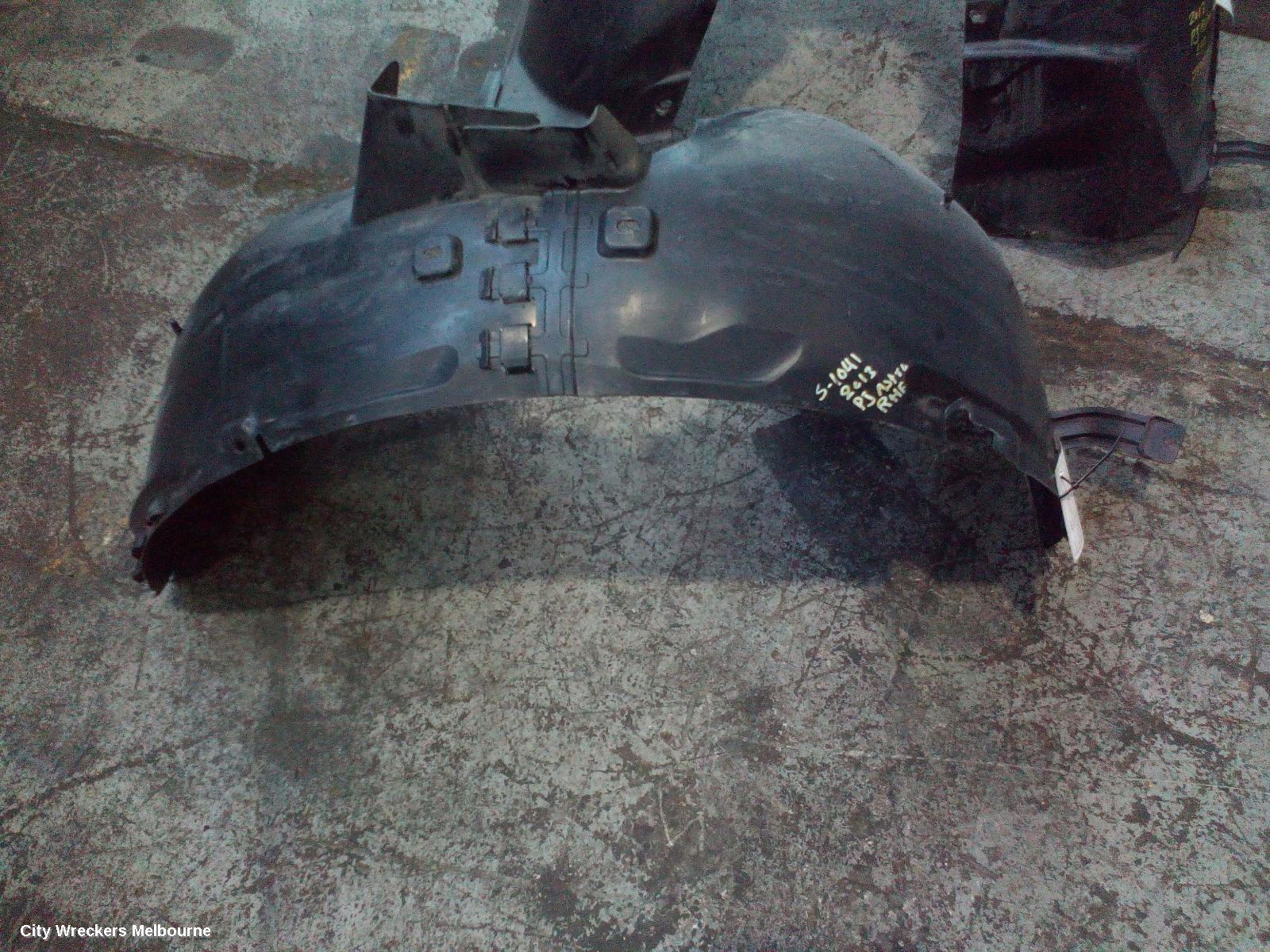 OPEL ASTRA RIGHT GUARD LINER, AS, WAGON, 09/2012 - 08/2013 - Image 1