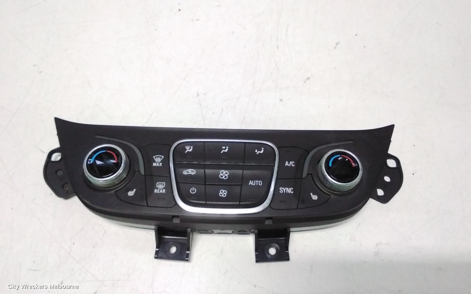 HOLDEN EQUINOX HEATER/AC CONTROLS, DUAL ZONE CLIMATE CONTROL, W/ HEATED ONLY SEATS TYPE, EQ, 09/2017 - 12/2020 - Image 3