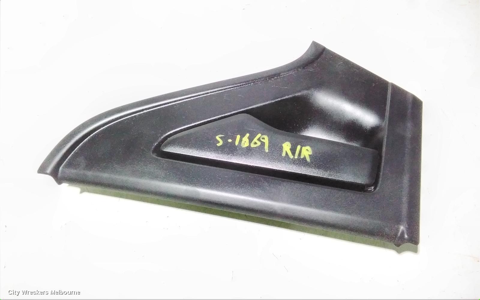 SUZUKI SWIFT DOOR HANDLE, RH REAR, OUTER, BLACK TYPE, AZ, 04/2017 ONWARDS - Image 2