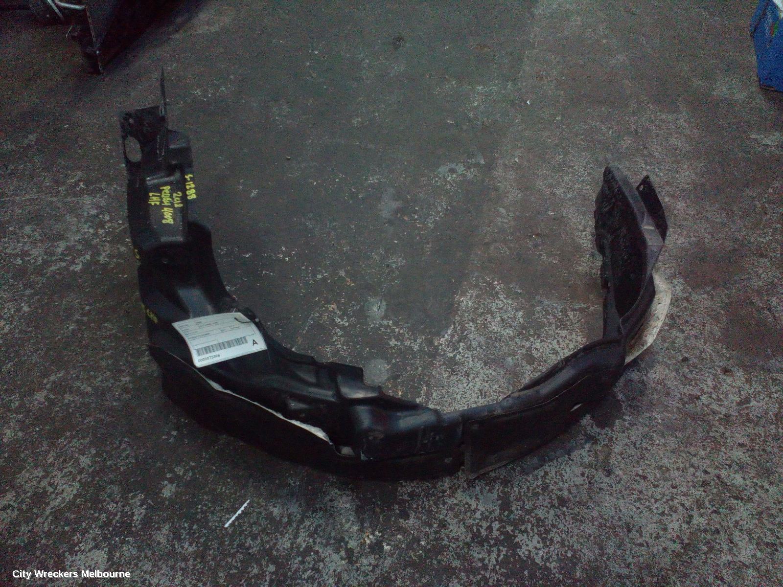 PEUGEOT 4008 LEFT GUARD LINER, 06/2012 - 12/2017 - Image 1
