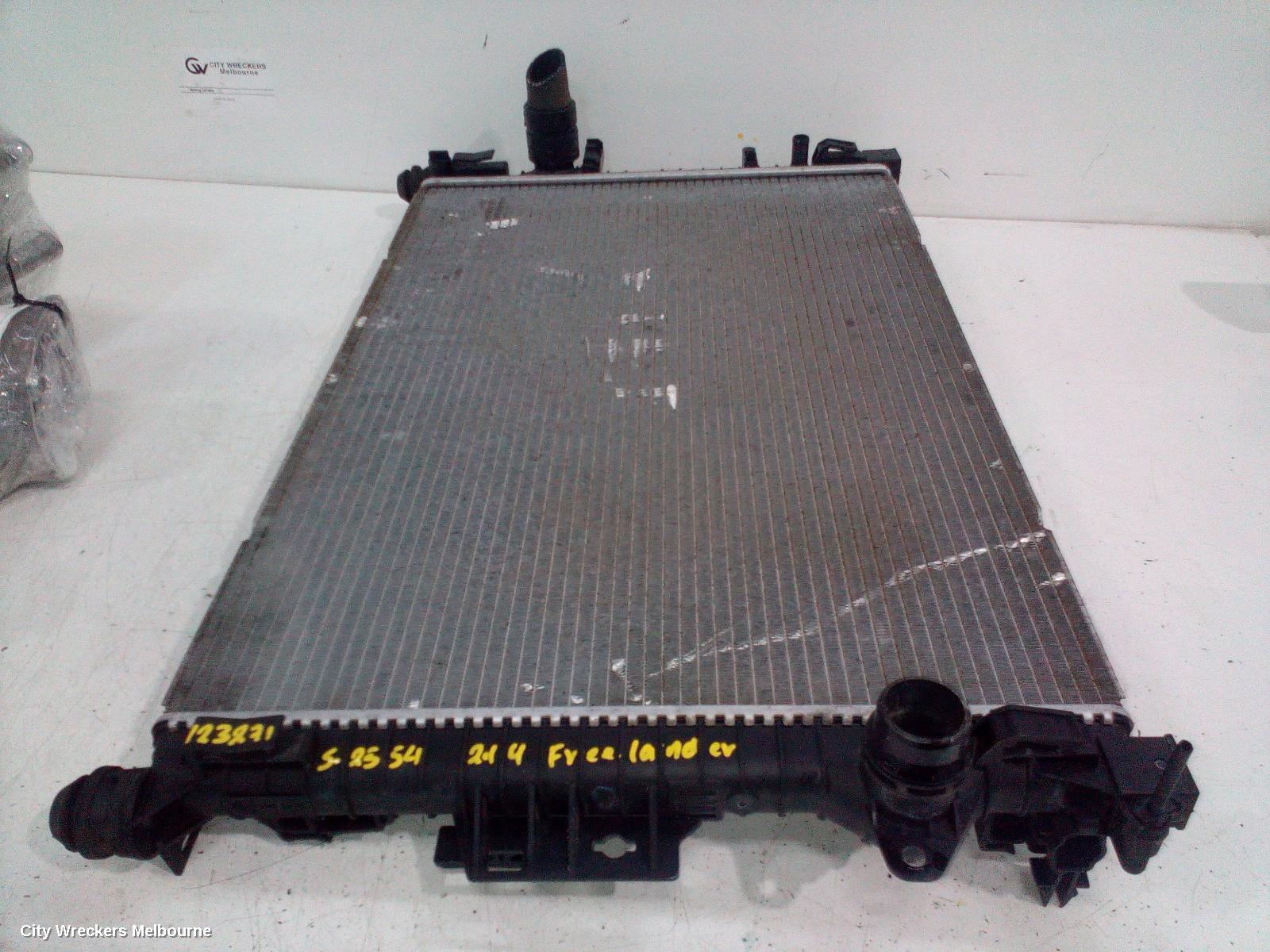 LAND ROVER FREELANDER RADIATOR, AUTO, 2.2, DIESEL, TURBO, LF2, 06/2007 - 12/2014 - Image 1