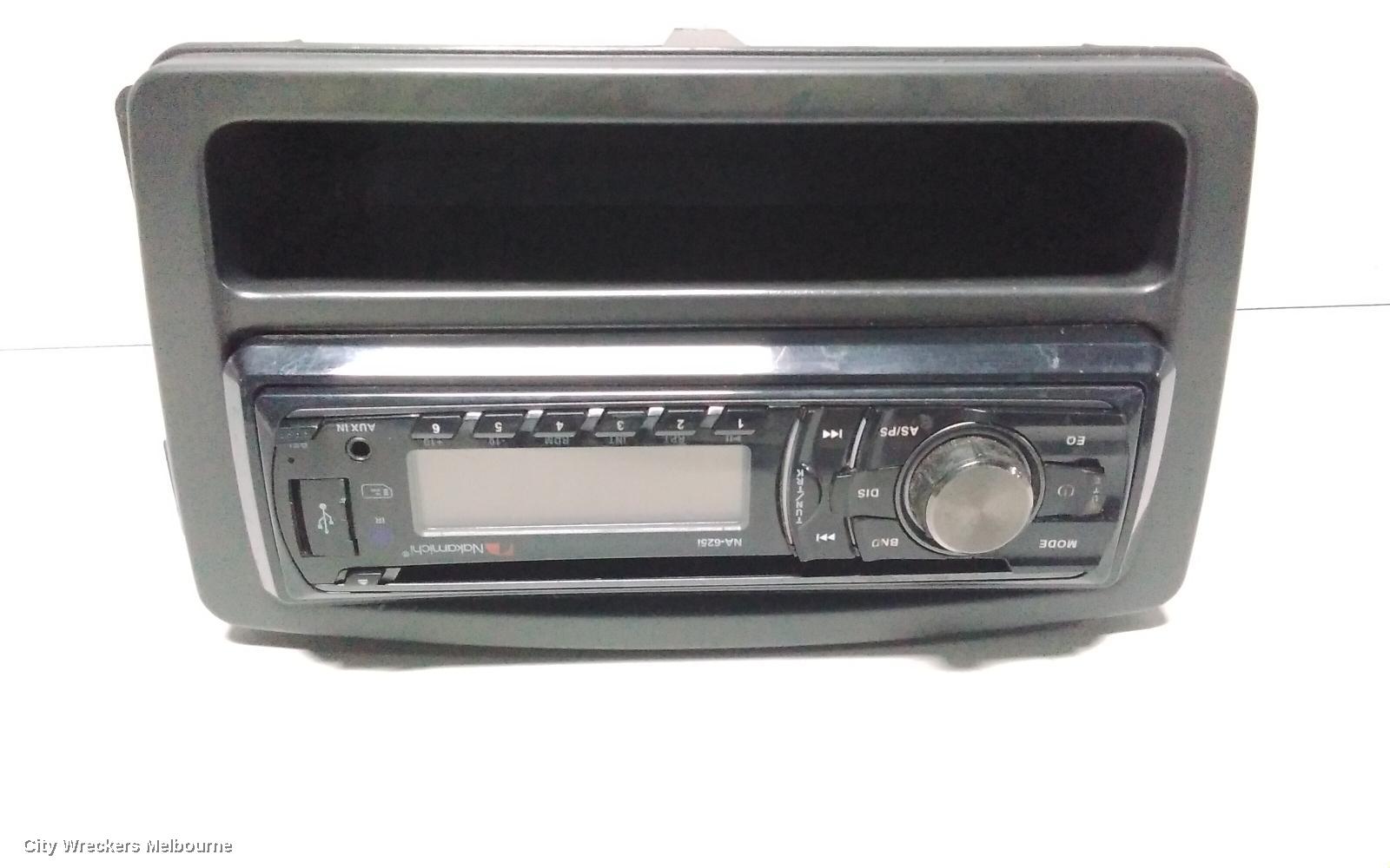 MERCEDES VITO RADIO/CD/DVD/SAT/TV, CD PLAYER, 639, 04/2004 - 01/2011 - Image 2