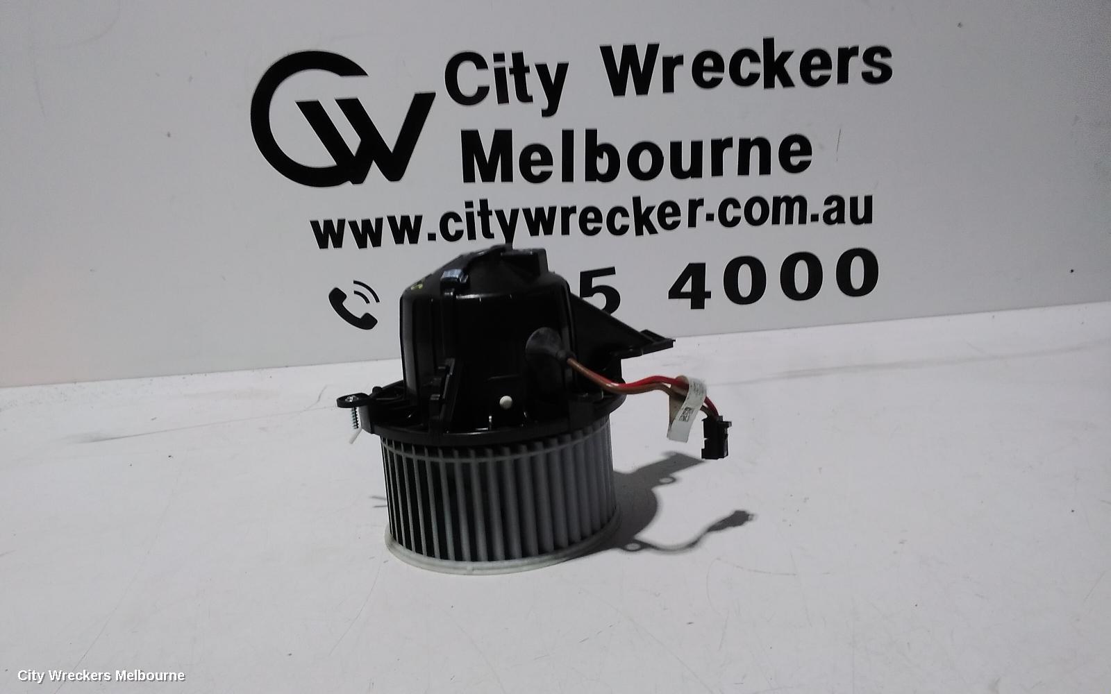 MERCEDES VITO HEATER FAN MOTOR, 447, FRONT, 03/2015 ONWARDS - Image 1