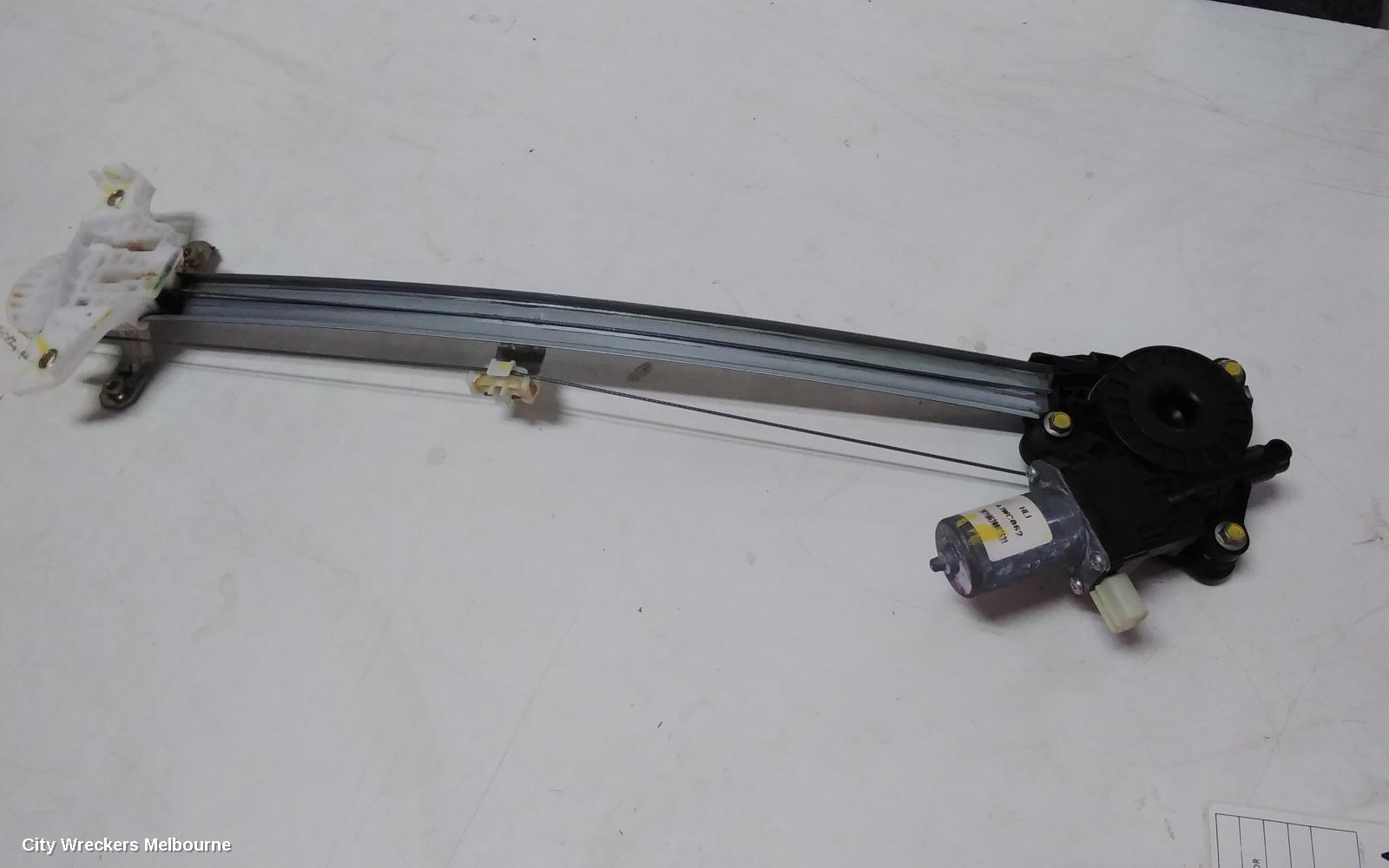 SUZUKI BALENO LEFT FRONT WINDOW REG/MOTOR, EW, DOOR REG ASSY (REG AND MOTOR), 2 PIN TYPE, 04/2016 - 12/2022 - Image 1