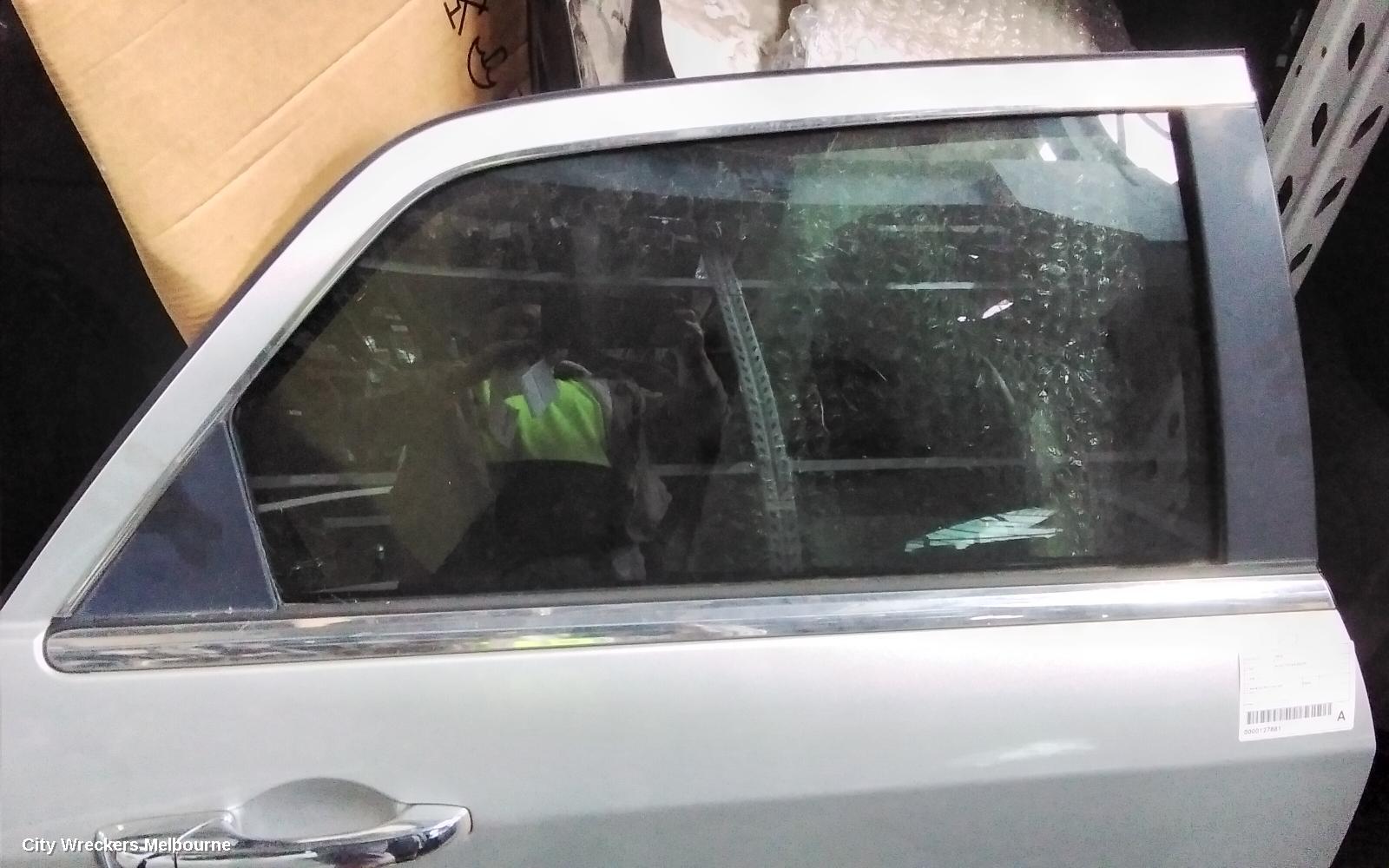 CHRYSLER 300C RIGHT REAR DOOR WINDOW, 11/2005 - 12/2011 - Image 1