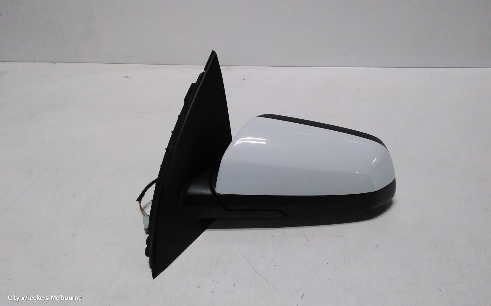 HOLDEN COMMODORE LEFT DOOR MIRROR, VF, COLOUR CODED/BLACK, NON BLINDSPOT TYPE, 05/2013 - 12/2017 - Image 1