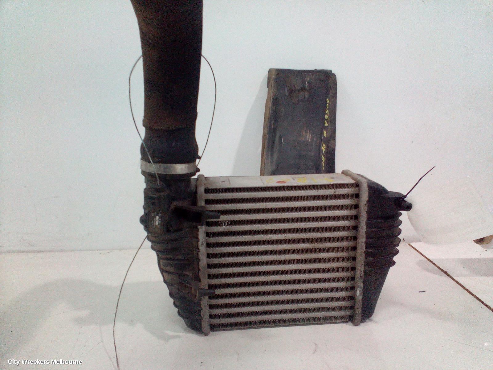 AUDI A6 INTERCOOLER, PETROL, 2.0, BPJ CODE, C6/4F, 09/2006 - 06/2011 - Image 2