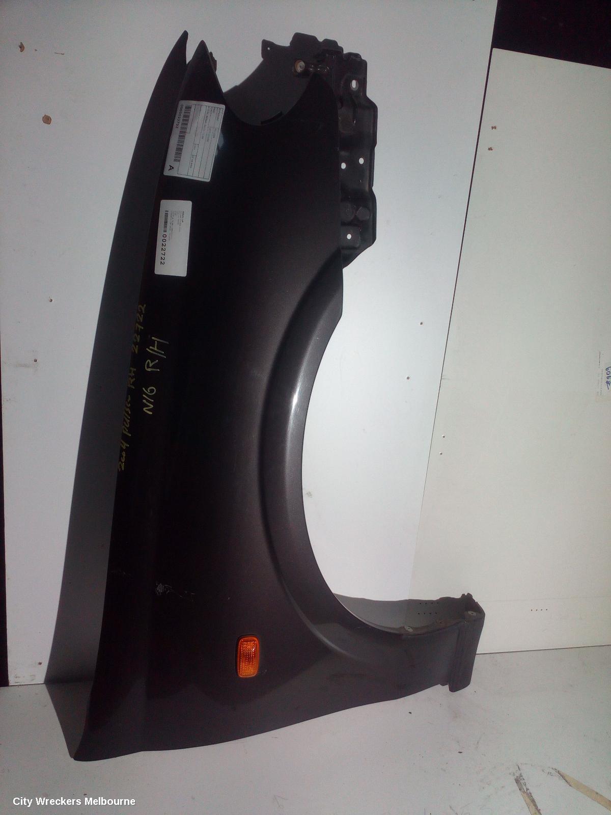 NISSAN PULSAR RIGHT GUARD, N16 SII, SEDAN, 08/2003 - 12/2005 - Image 3
