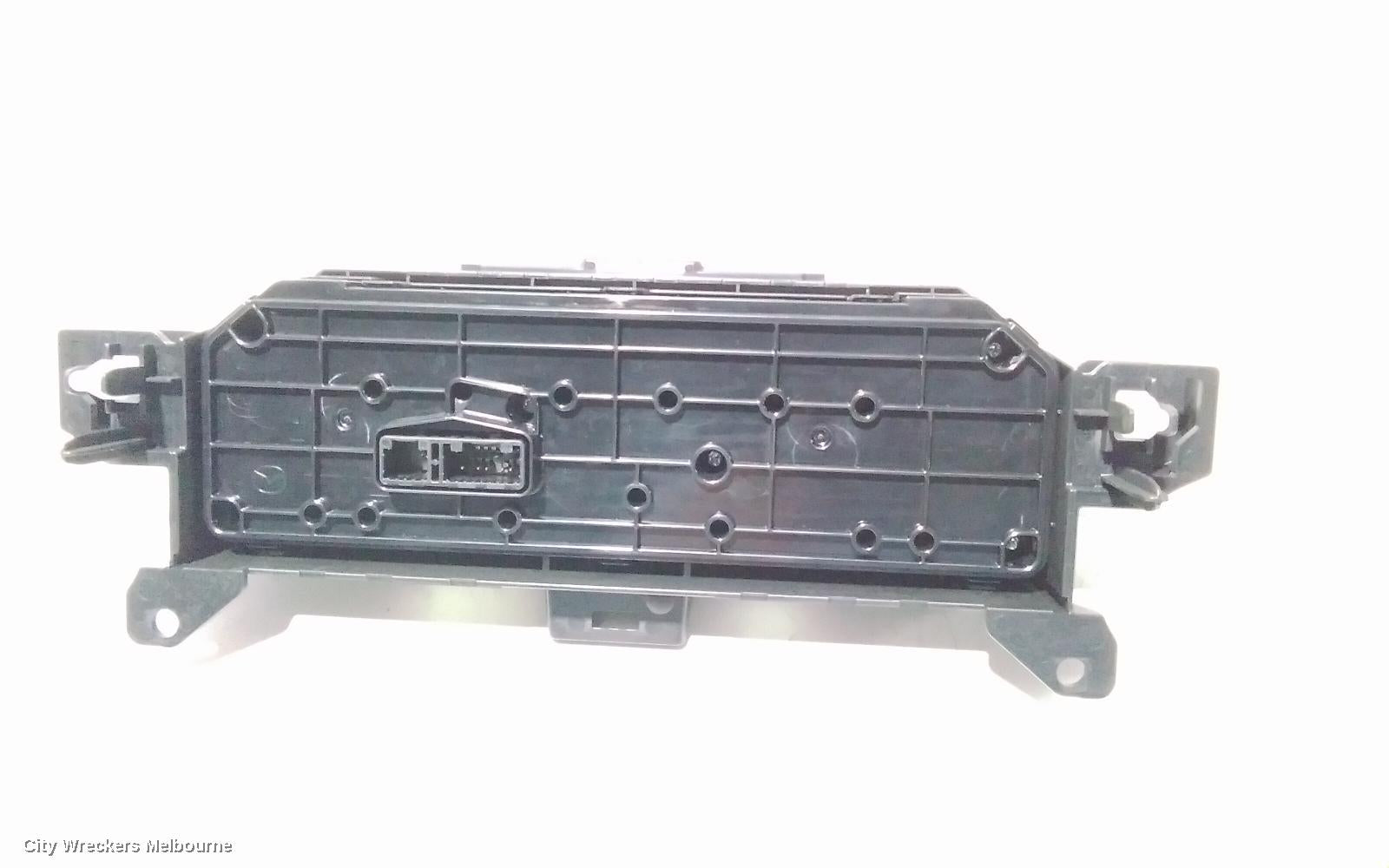MAZDA 3 HEATER/AC CONTROLS, SINGLE ZONE CLIMATE TYPE, BP, 03/2019 ONWARDS - Image 3