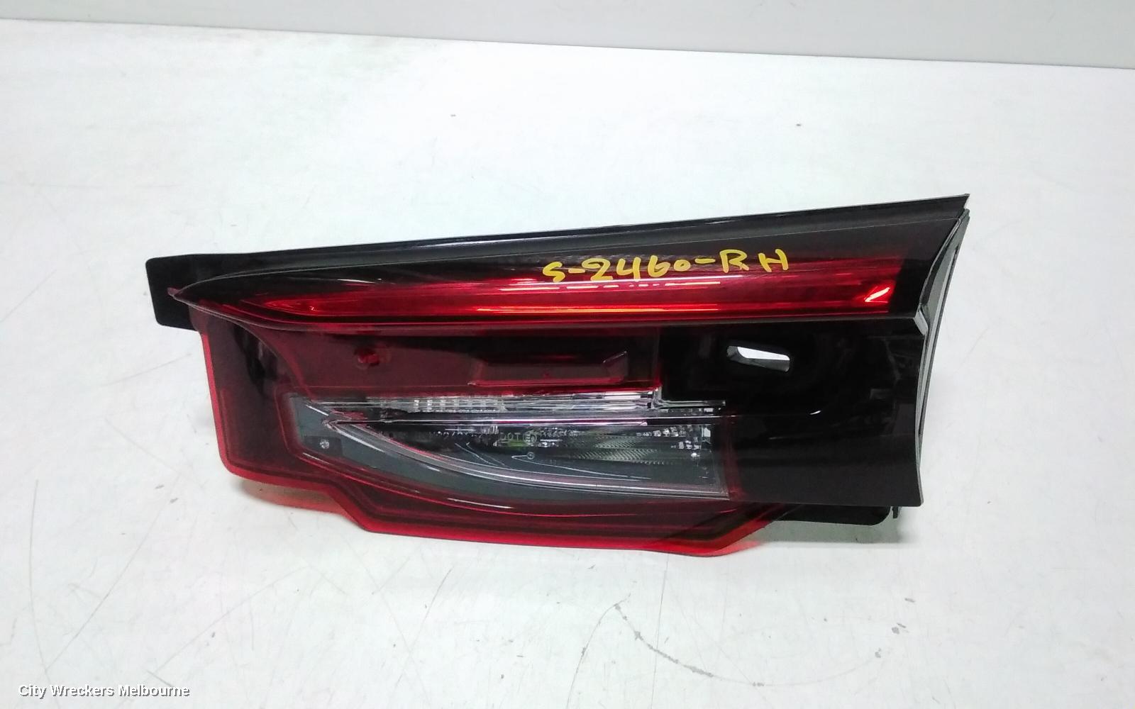 MAZDA CX9 REAR GARNISH, TAILGATE LAMP (RH SIDE), TC, 07/2016 ONWARDS - Image 3