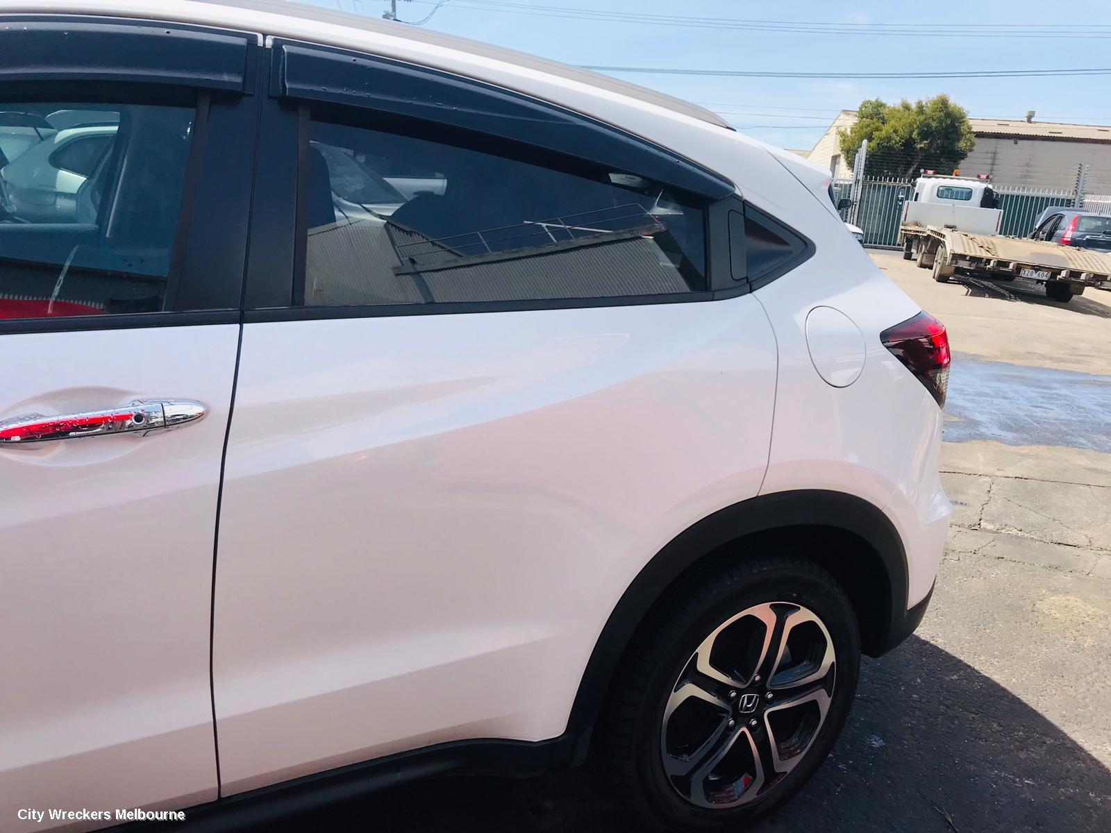 HONDA HRV COMPLETE VEHICLE, RU5, WAGON, 12/2014 ONWARDS - Image 2