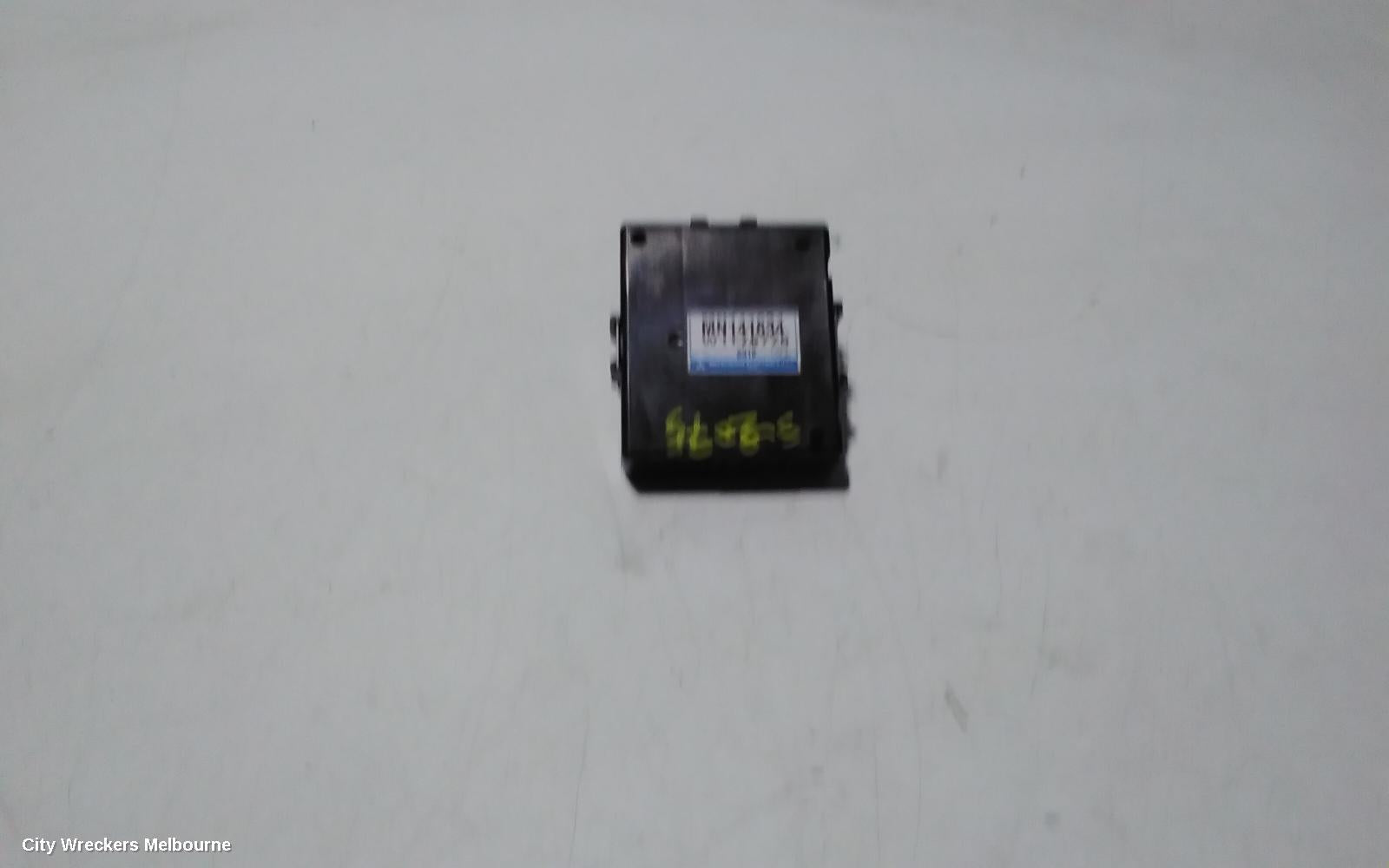 MITSUBISHI OUTLANDER, ZG, 11/2006 - 09/2009, BCM BODY CONTROL MODULE MN141634 W1T76776: 102538 - Image 3