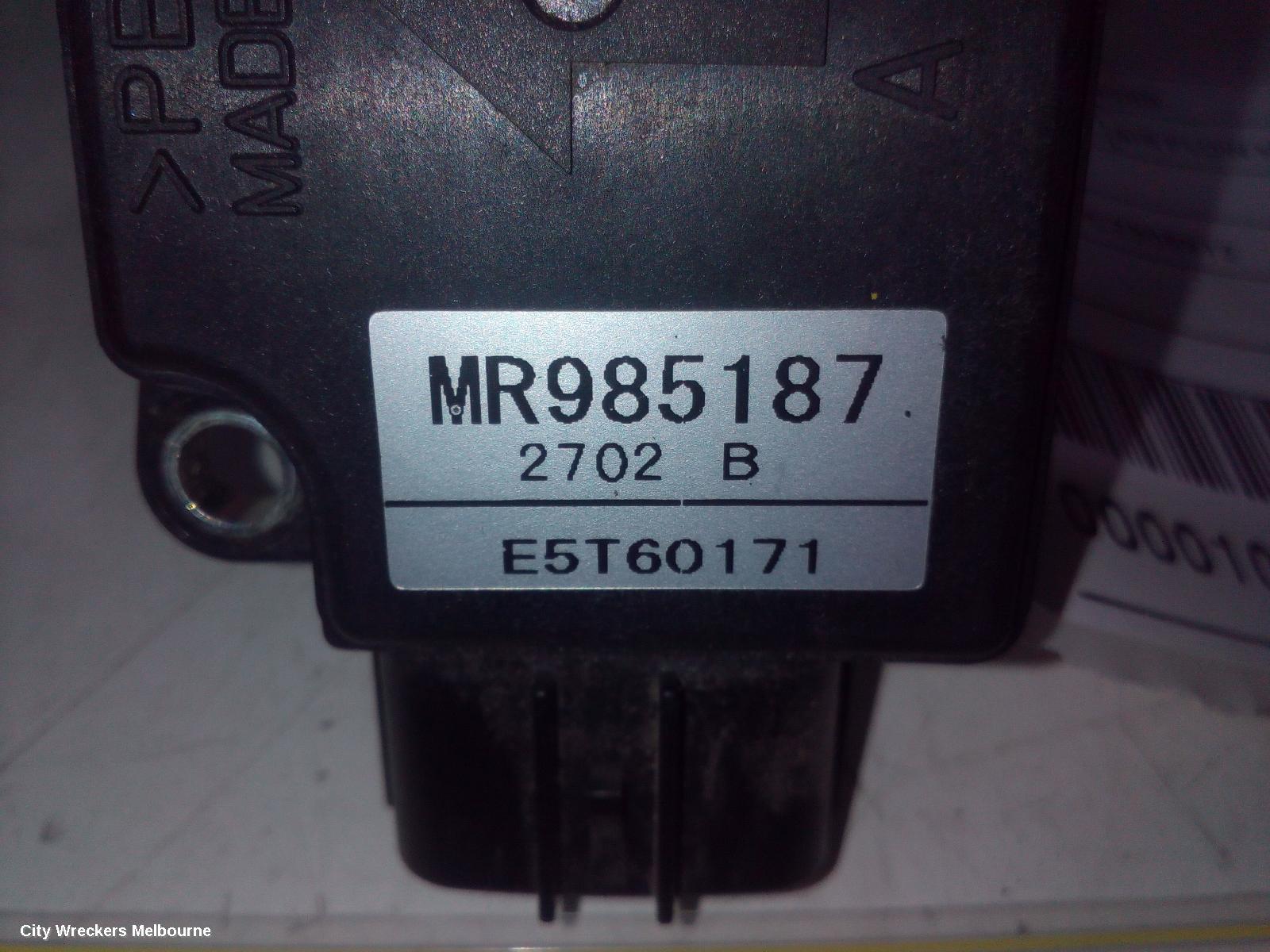 PEUGEOT 4008 AIR FLOW METER, 05/2012 - 12/2017 - Image 2