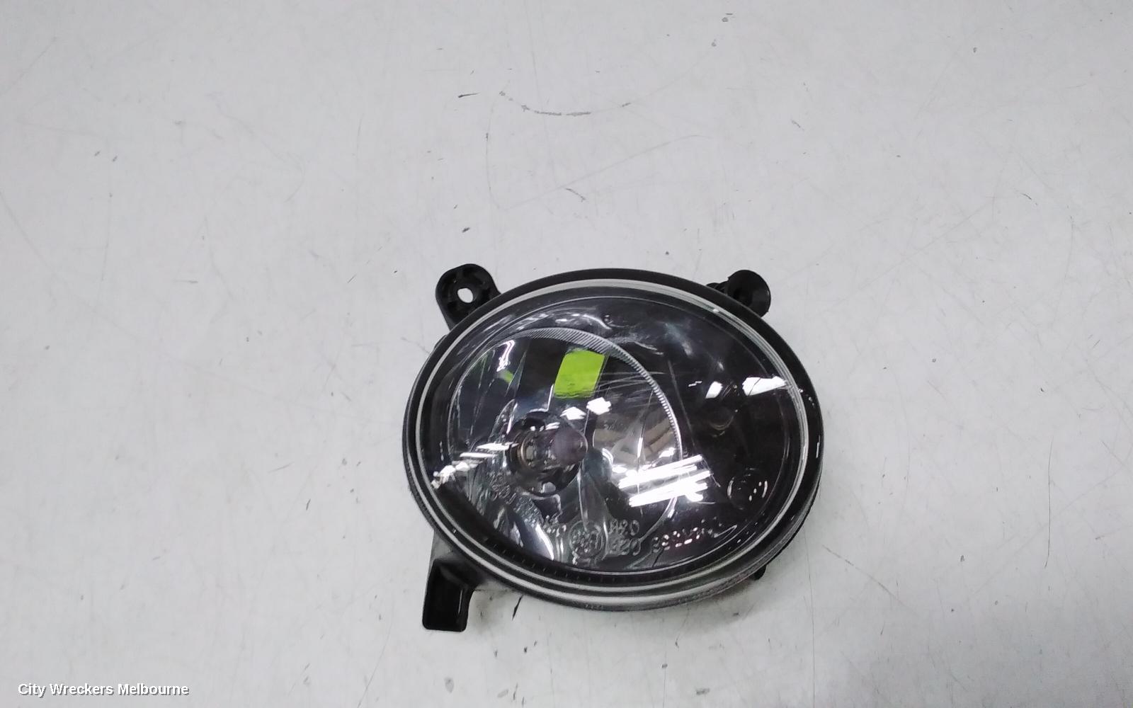 AUDI Q5 LEFT INDICATOR/FOG/SIDE, BUMPER FOGLAMP, 8R, 03/2009 - 01/2017 - Image 1