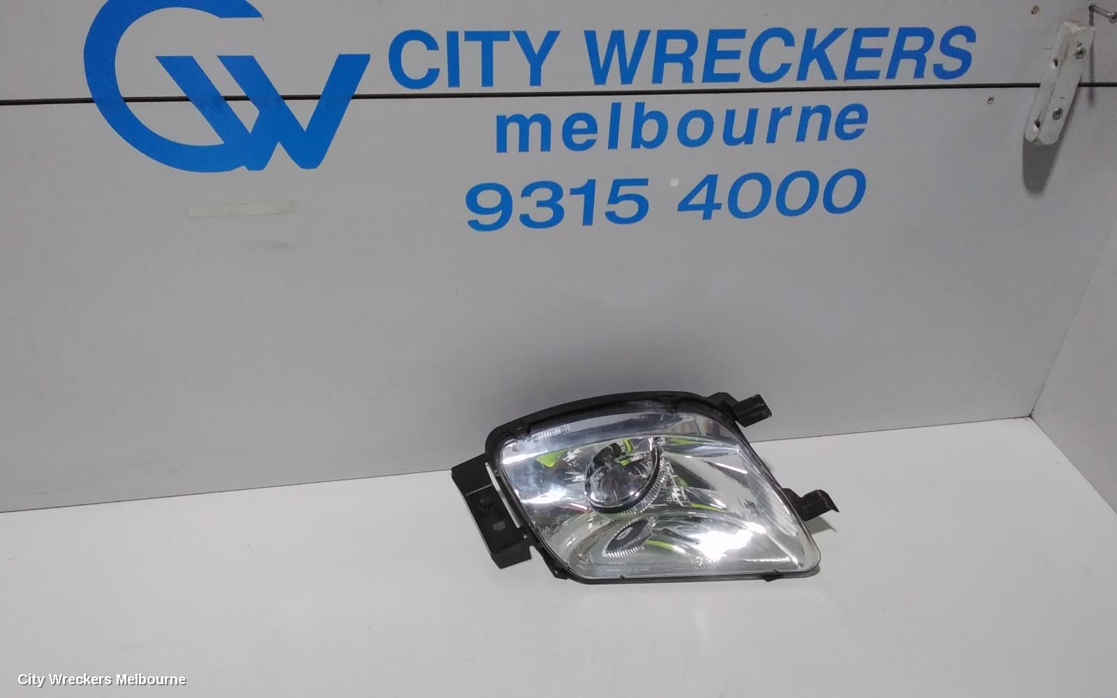 PEUGEOT 308 LEFT INDICATOR/FOG/SIDE, BUMPER FOGLAMP, T7, 09/2007 - 07/2011 - Image 1